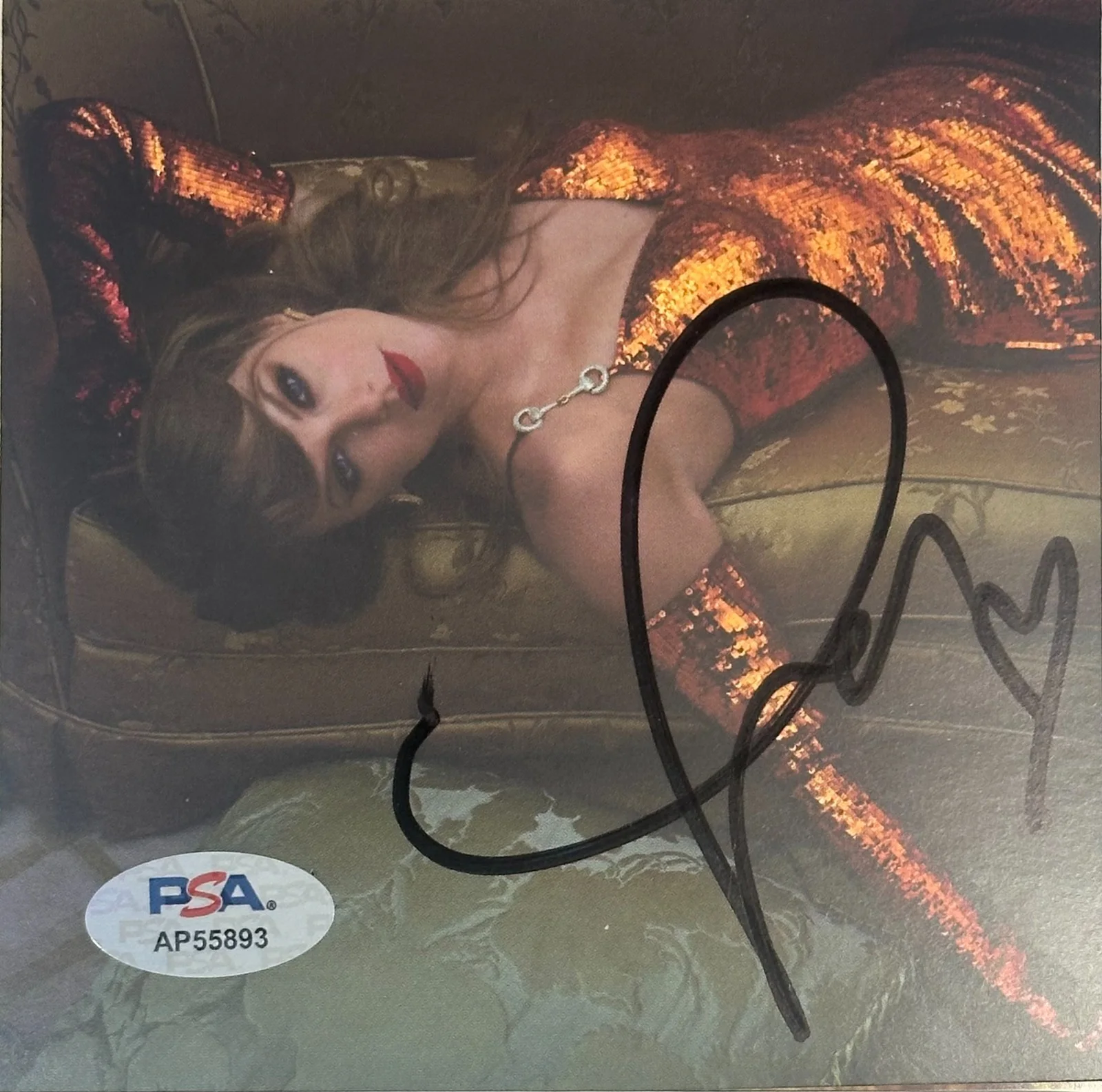 Taylor Swift Signed Photo + CD PSA DNA Authenticated Framed Collectible, image 3