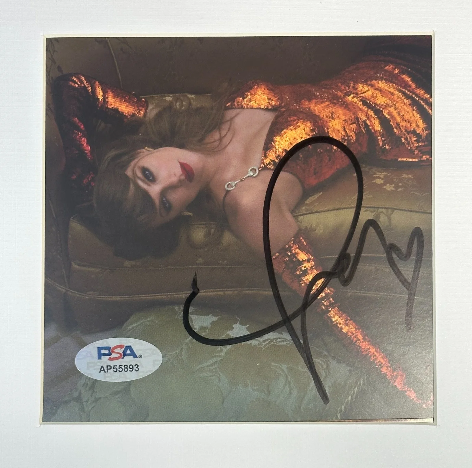 Taylor Swift Signed Photo + CD PSA DNA Authenticated Framed Collectible, image 4
