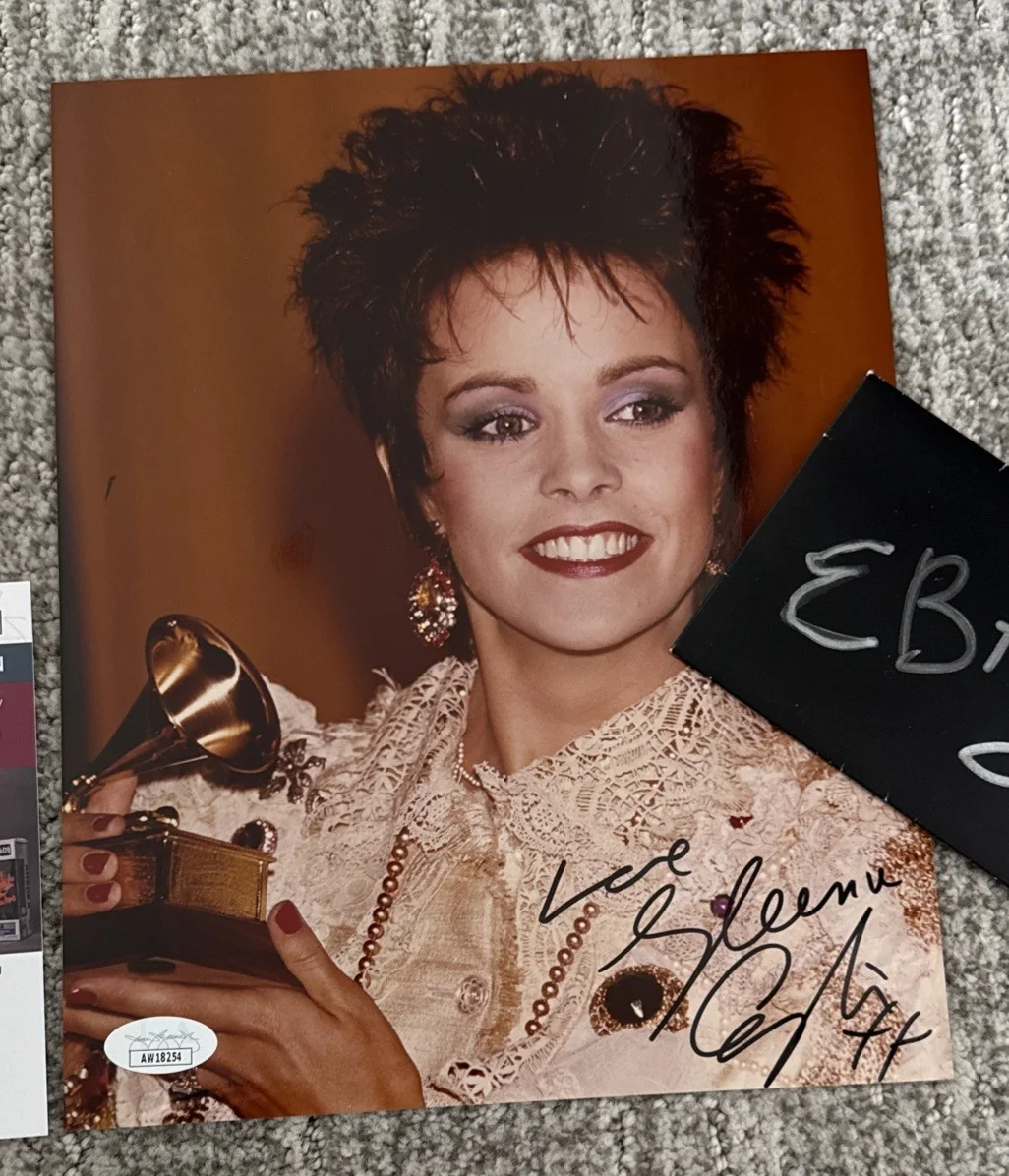 Grammy Pop Icon Sheena Easton Grammy Win SIGNED PHOTO COA JSA Autograph, image 5