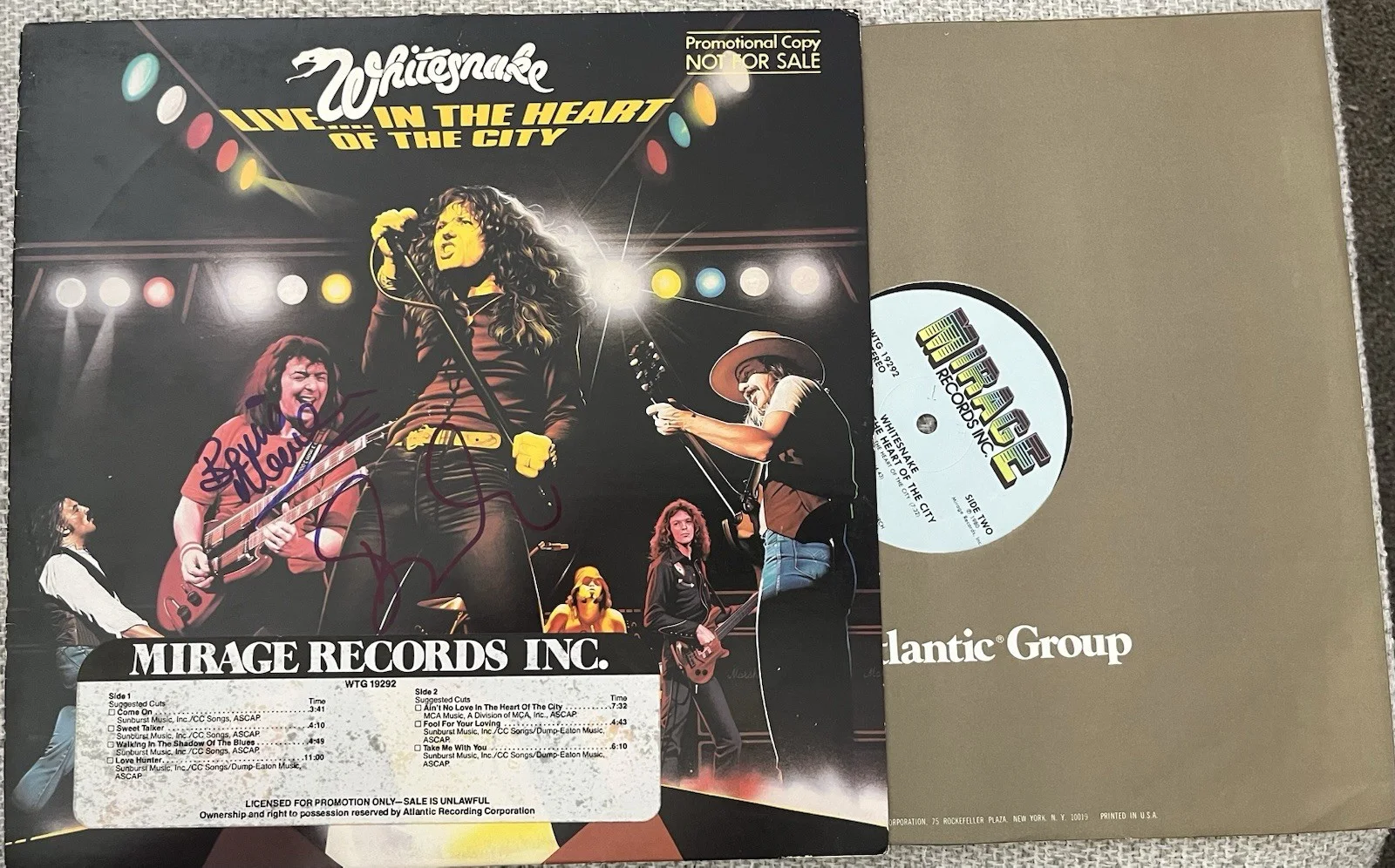 Whitesnake David Coverdale & Bernie Marsden Signed Album Autograph Beckett Nice, изображение 3
