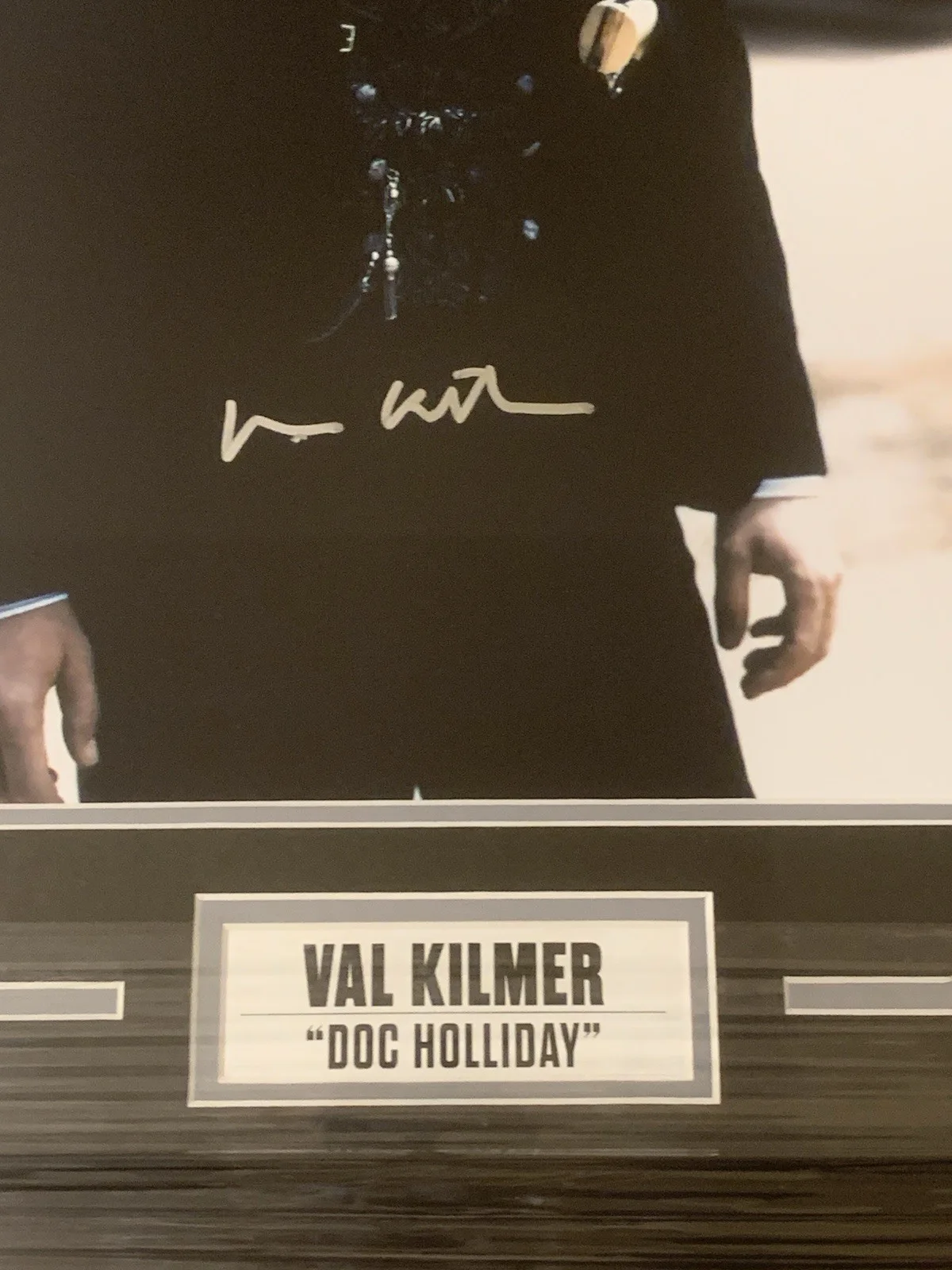 Val Kilmer — Val Kilmer Signed Autographed Framed Tombstone 16x20 Photo Doc Holliday JSA, изображение 2