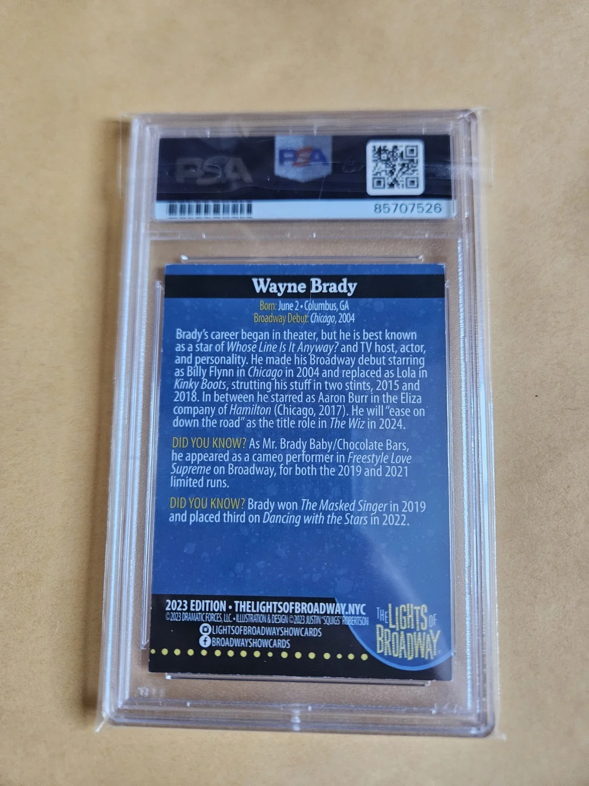 Wayne Brady — Wayne Brady Signed Lights Of Broadway Trading Card. Psa Dna, image 3