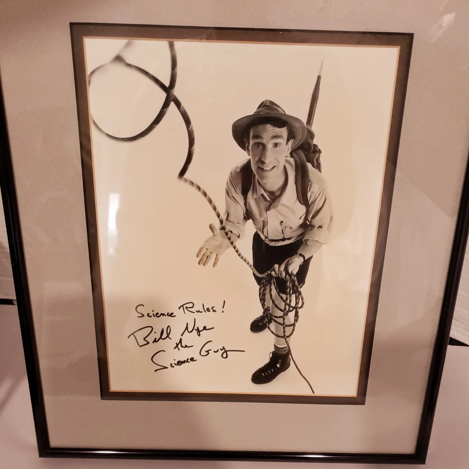 Bill Nye the Science Guy framed with glass Signed Photo Autograph, image 2