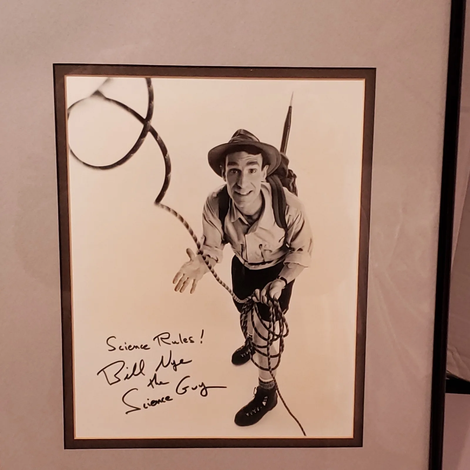 Bill Nye the Science Guy framed with glass Signed Photo Autograph, image 4
