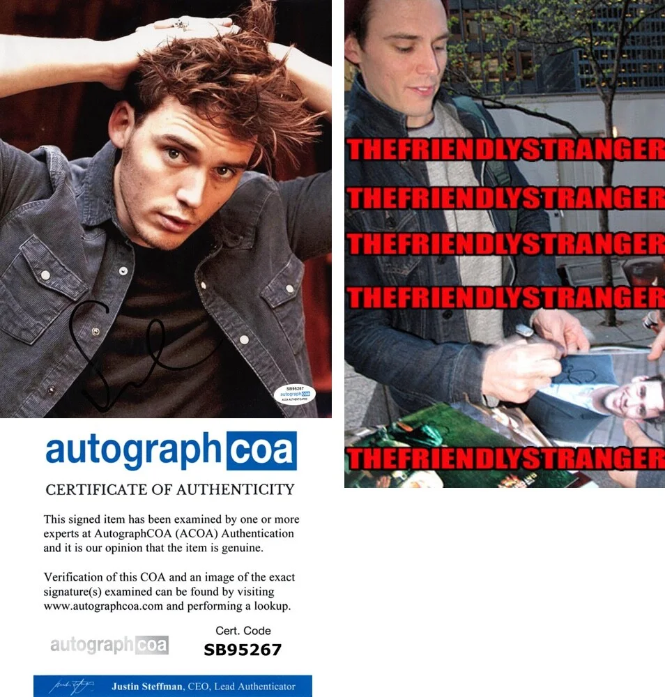 Sam Claflin — Sam Claflin signed 8X10 PHOTO b Proof HUNGER GAMES Daisy Jones & The Six ACOA