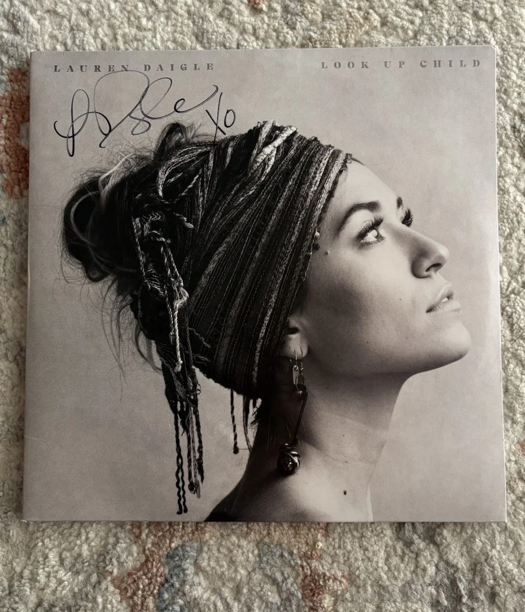 Lauren Daigle Signed Autographed Look Up Child 12” Vinyl Album You Say JSA COA!, изображение 2