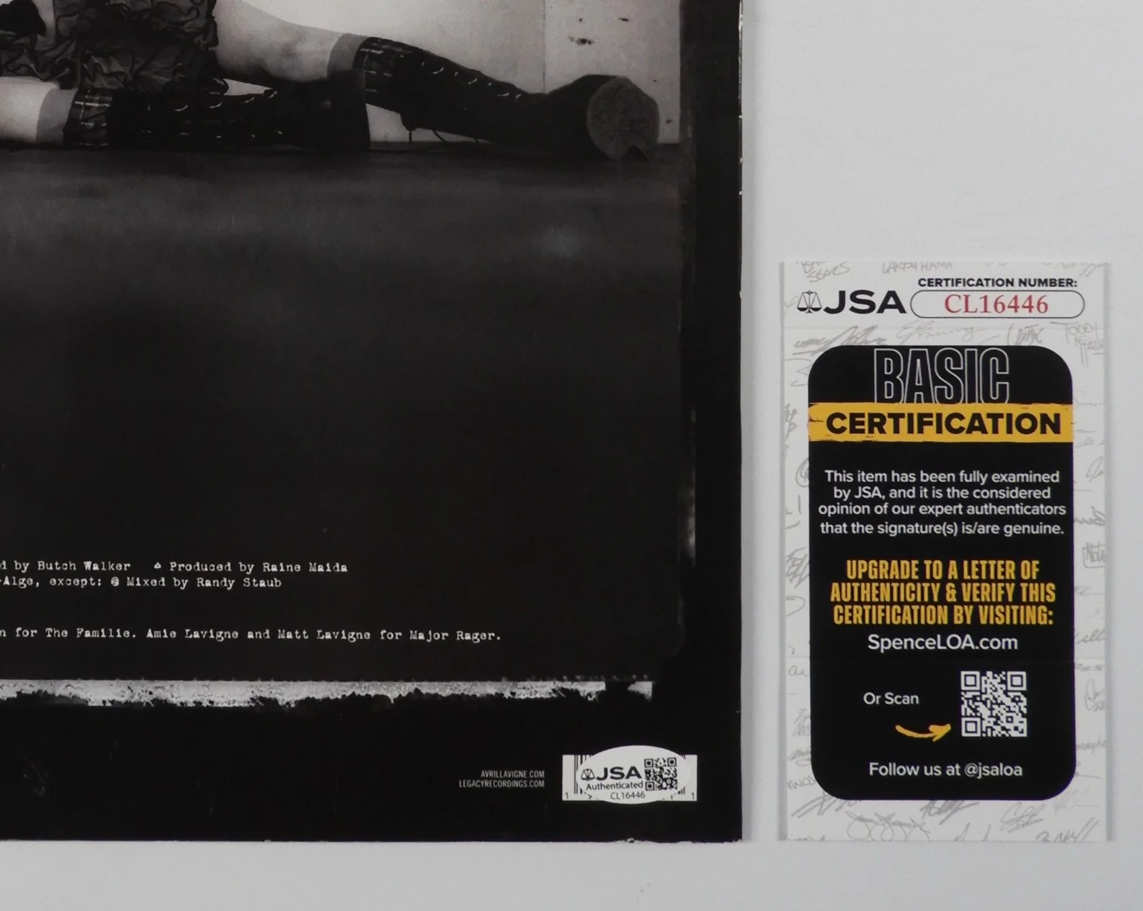 Avril Lavigne JSA Autograph Signed Album Vinyl Record Under My Skin, изображение 3