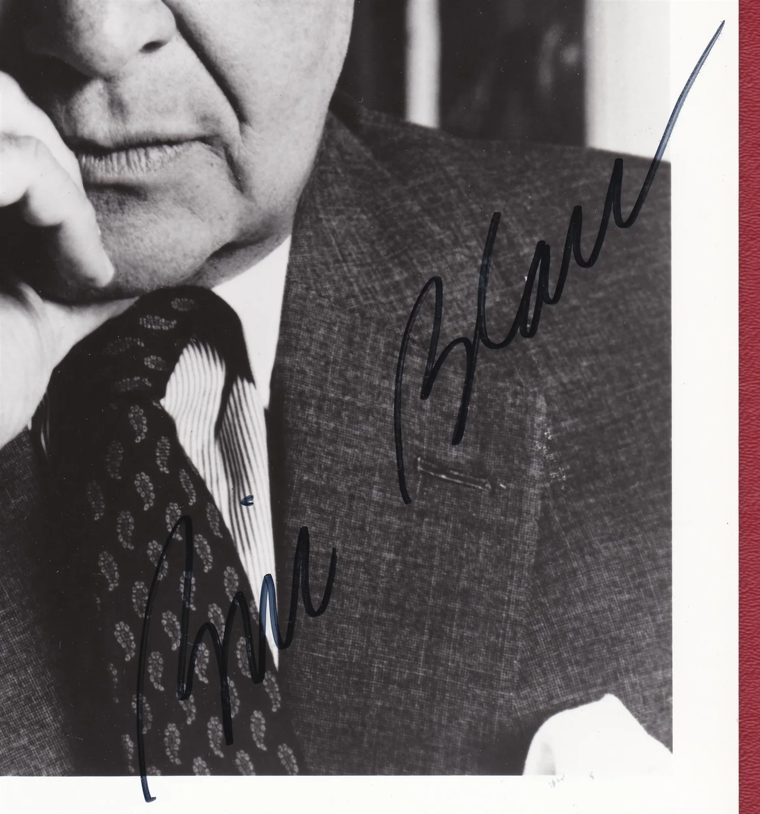 Bill Blass, Fashion Designer - Authentic Signed Autograph 8x10 Photo, image 2