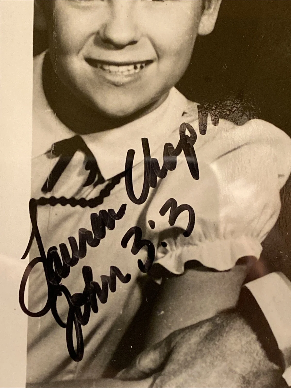 Robert Young, Jane Wyatt, Billy Gray, Elinor Donahue, Lauren Chap — "Father Knows Best" Cast Autographed SIGNED 5x 8x10 B&W Framed Photo COA, изображение 2