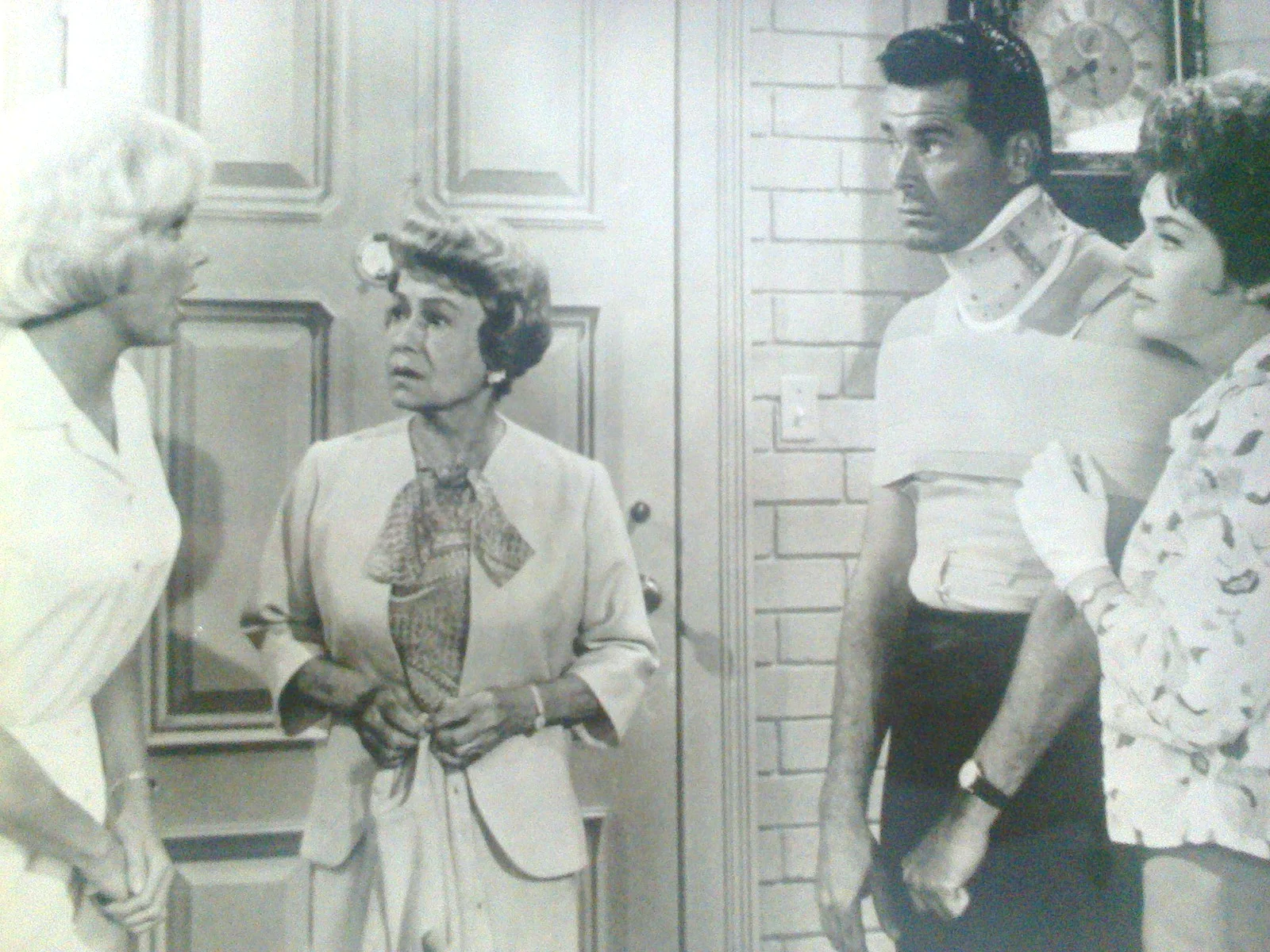 MOVE OVER DARLING/SET OF 7 FILM PHOTOS IN B/W/ ORIGINAL PRINTS WITH SYNOPSIS., image 5