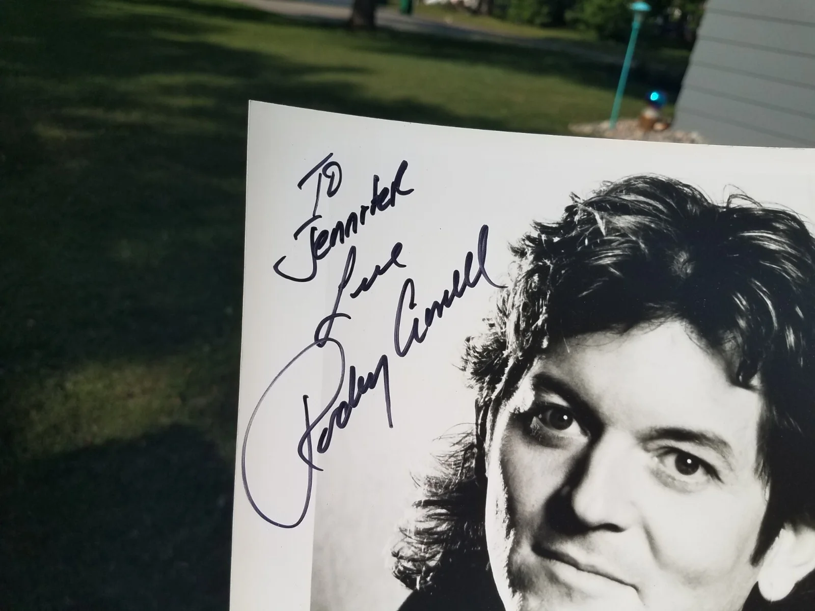 1989 RODNEY CROWELL HAND SIGNED AUTOGRAPHED 8 x 10 PHOTO COUNTRY MUSIC LEGEND, изображение 2