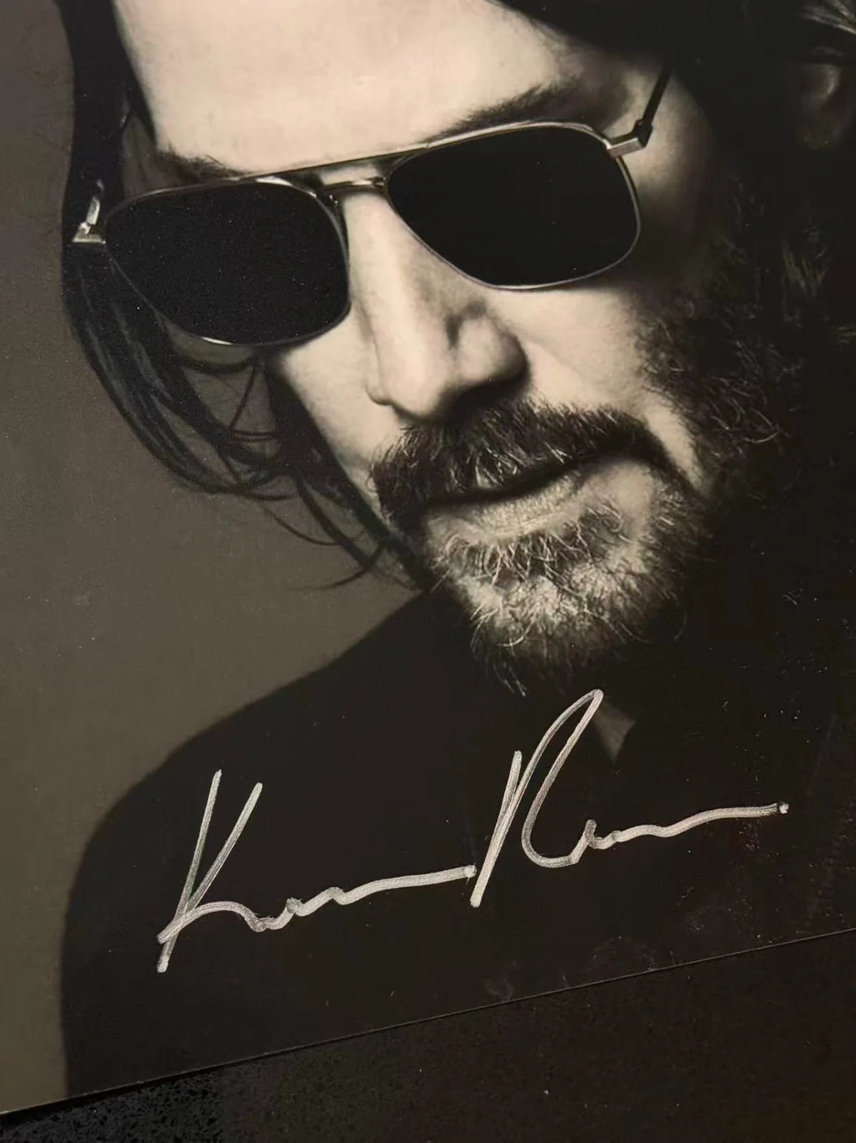 Keanu Reeves signed 8x10 Photo autographed, image 2