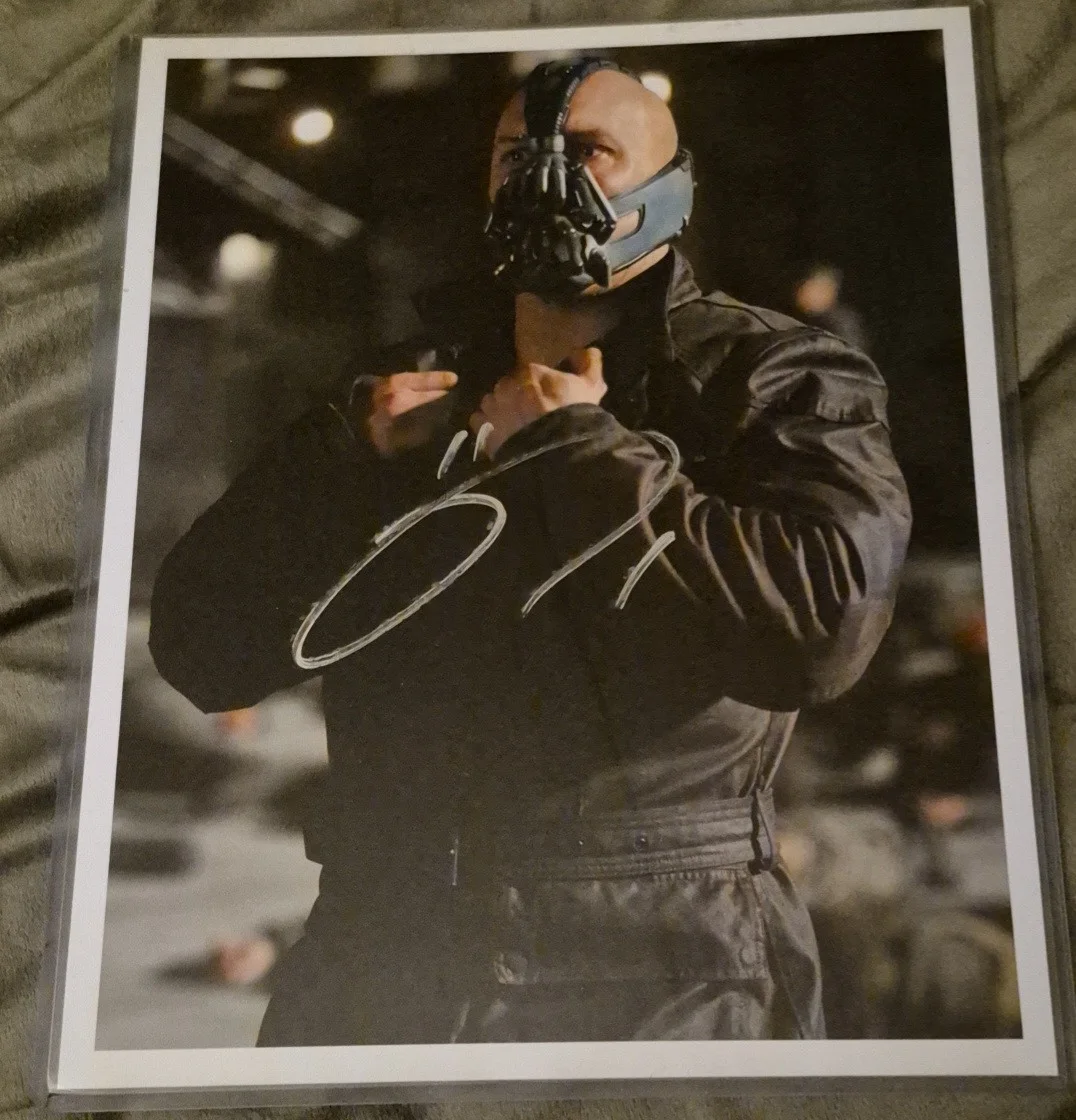 Tom Hardy — Signed Tom Hardy (Bane) 8×10 Photo Batman The Dark Knight Rises w/COA, изображение 2