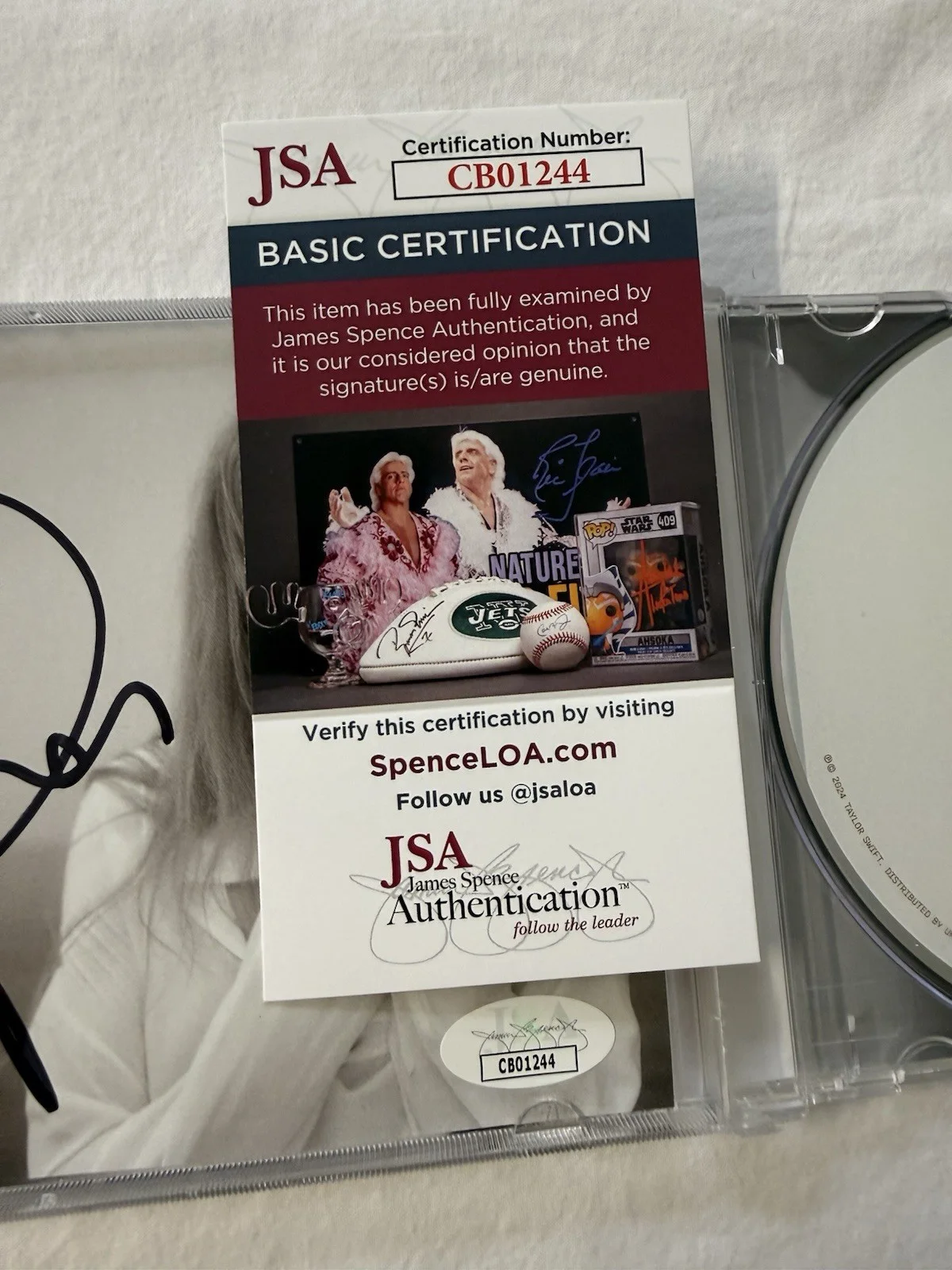 Taylor Alison Swift Authentic Rare Signed Autographed CD Album JSA COA, изображение 3