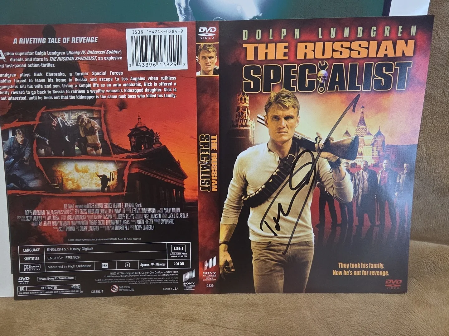 Dolph Lundgren — Dolph Lundgren signed 9x7 "& The Russian Specialist Paper Cover Of DVD, изображение 4