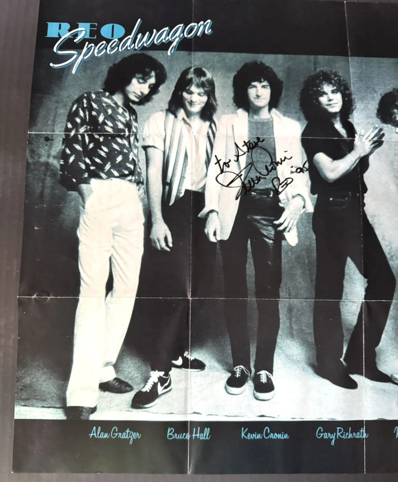 Kevin Cronin Autographed REO Speedwagon Lead Singer CD Insert Hi Infidelity 1981, изображение 4