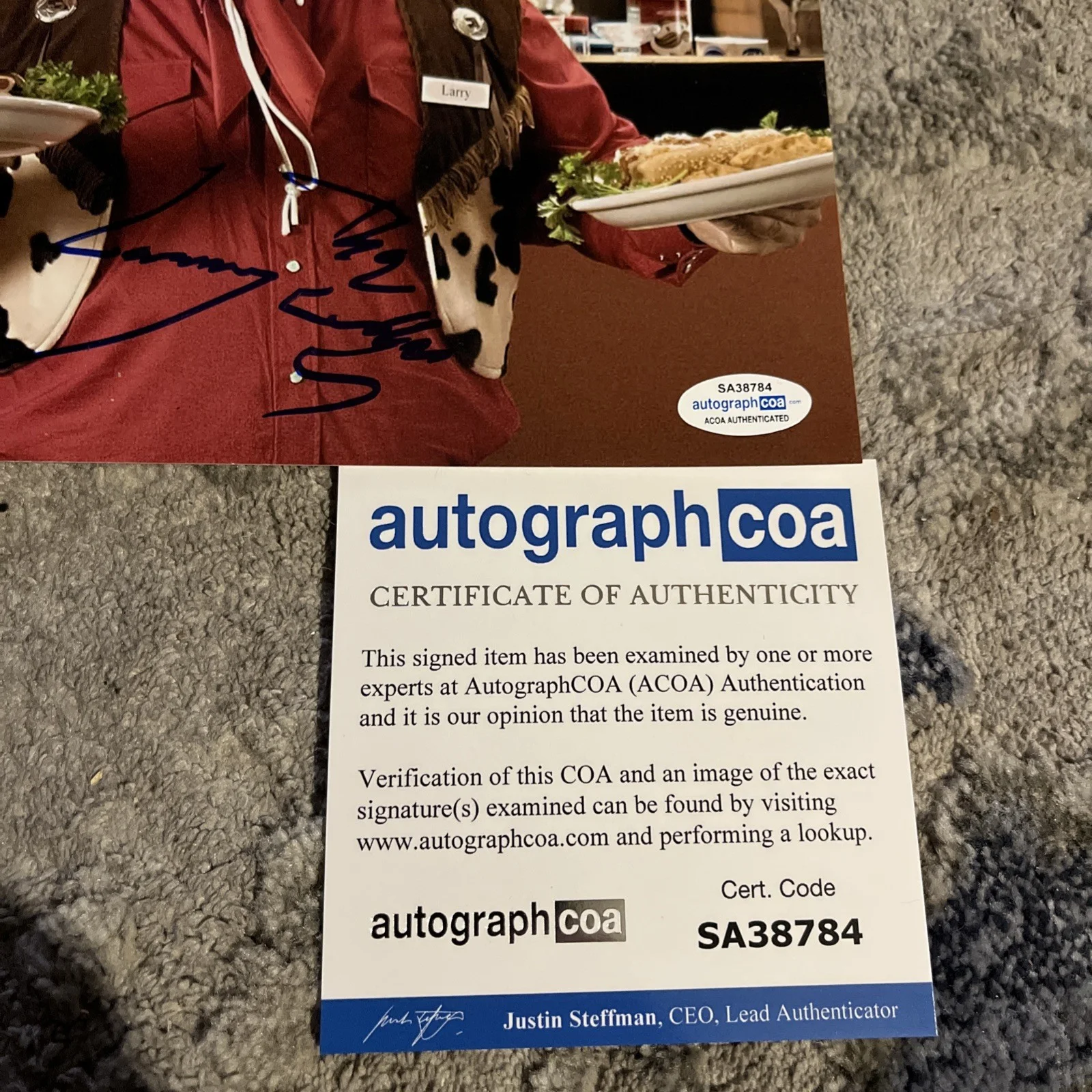 ACTOR COMEDIAN LARRY THE CABLE GUY SIGNED AUTOGRAPHED PHOTO 8x10 PIC ACOA COA, изображение 2