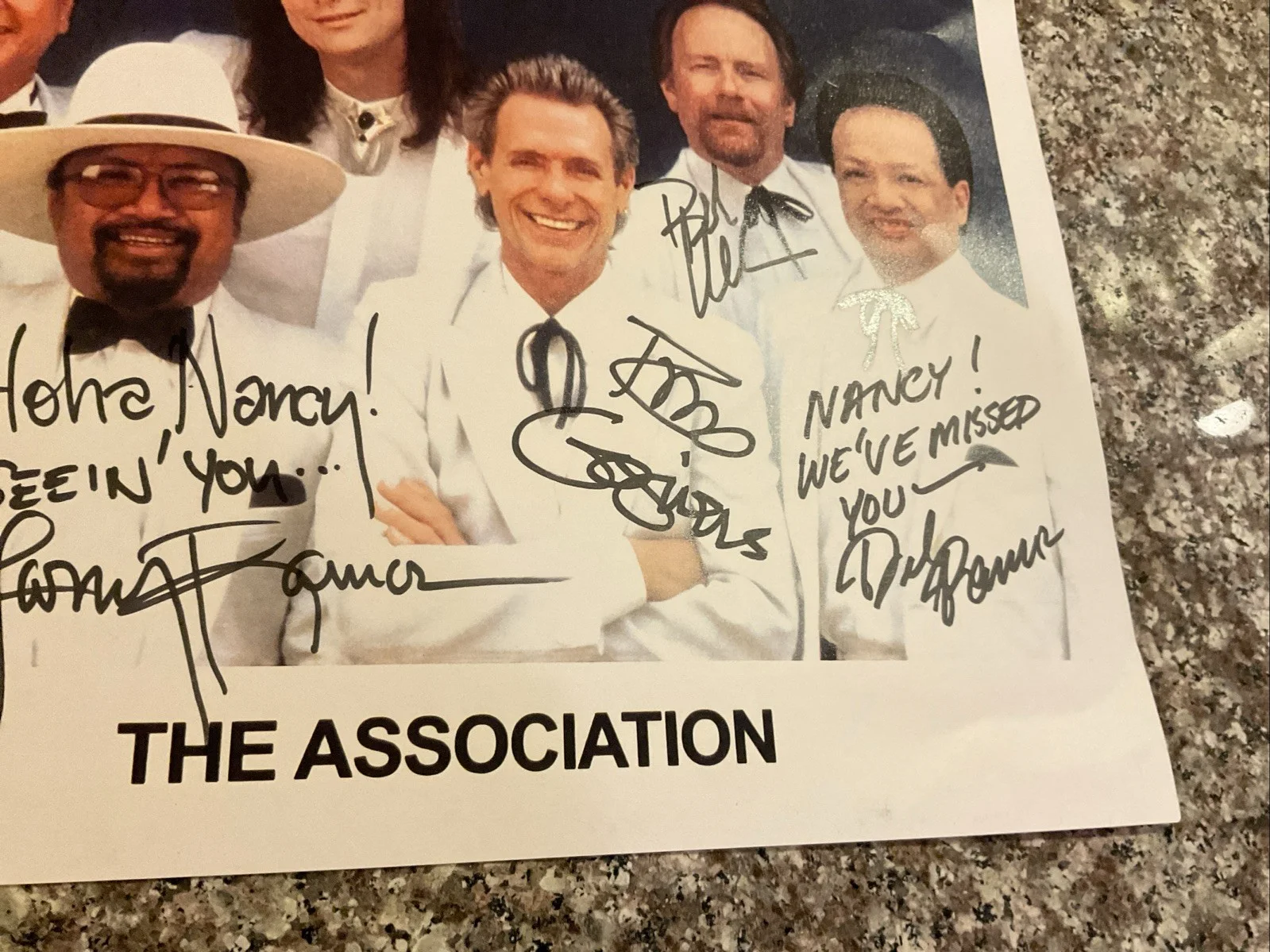 THE ASSOCIATION 8" x 10" Black & White Hand Signed Photo 4 Signatures No Coa, image 4