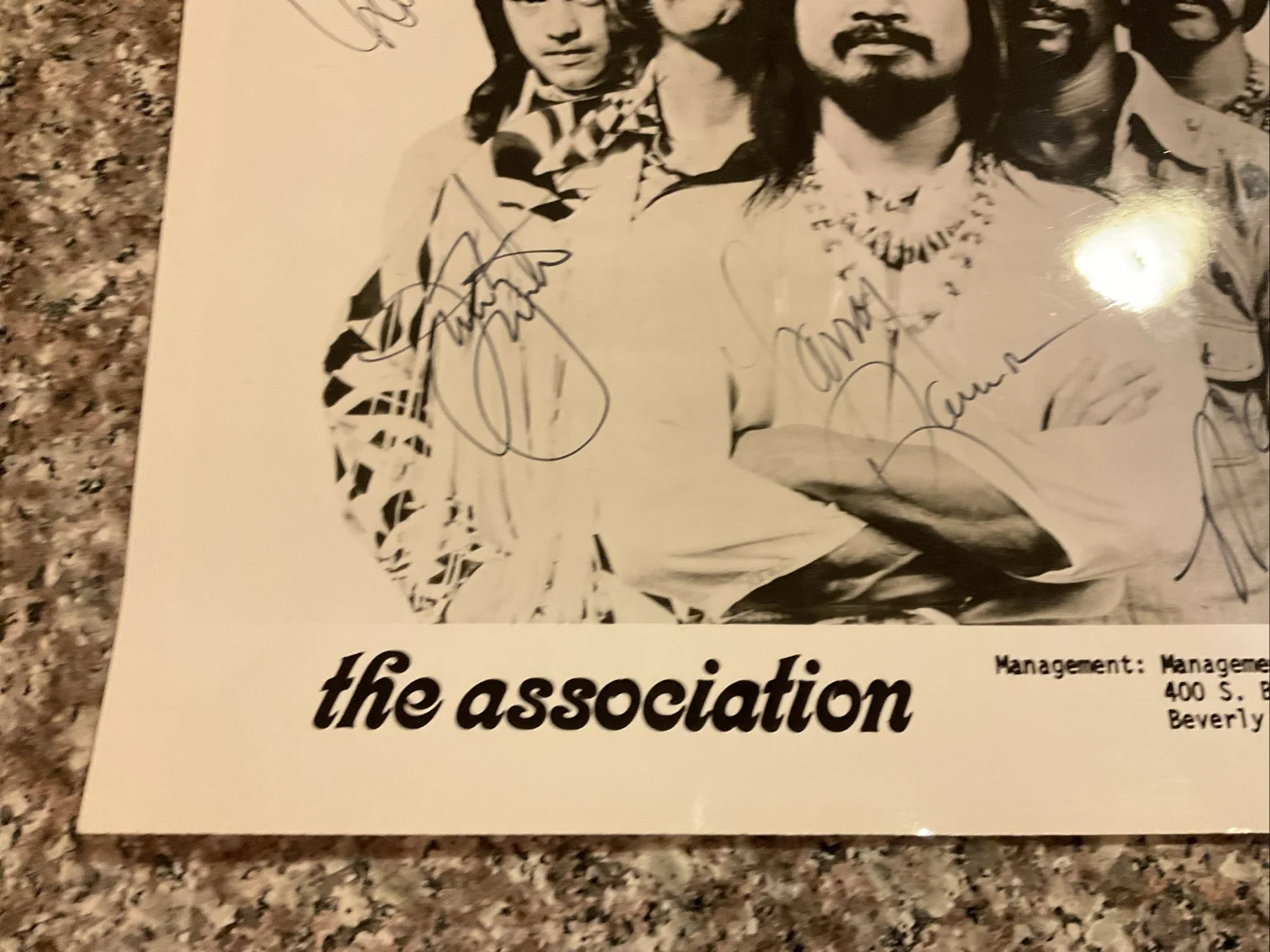 The Association band hand SIGNED 8x10 Photo No COA 5 Signatures, изображение 5