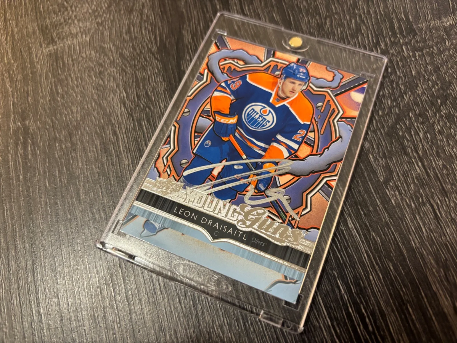 LEON DRAISAITL AUTO CARD SIGNED AUTOGRAPHED YOUNG GUNS RENEWED RARE OILERS (2), изображение 2