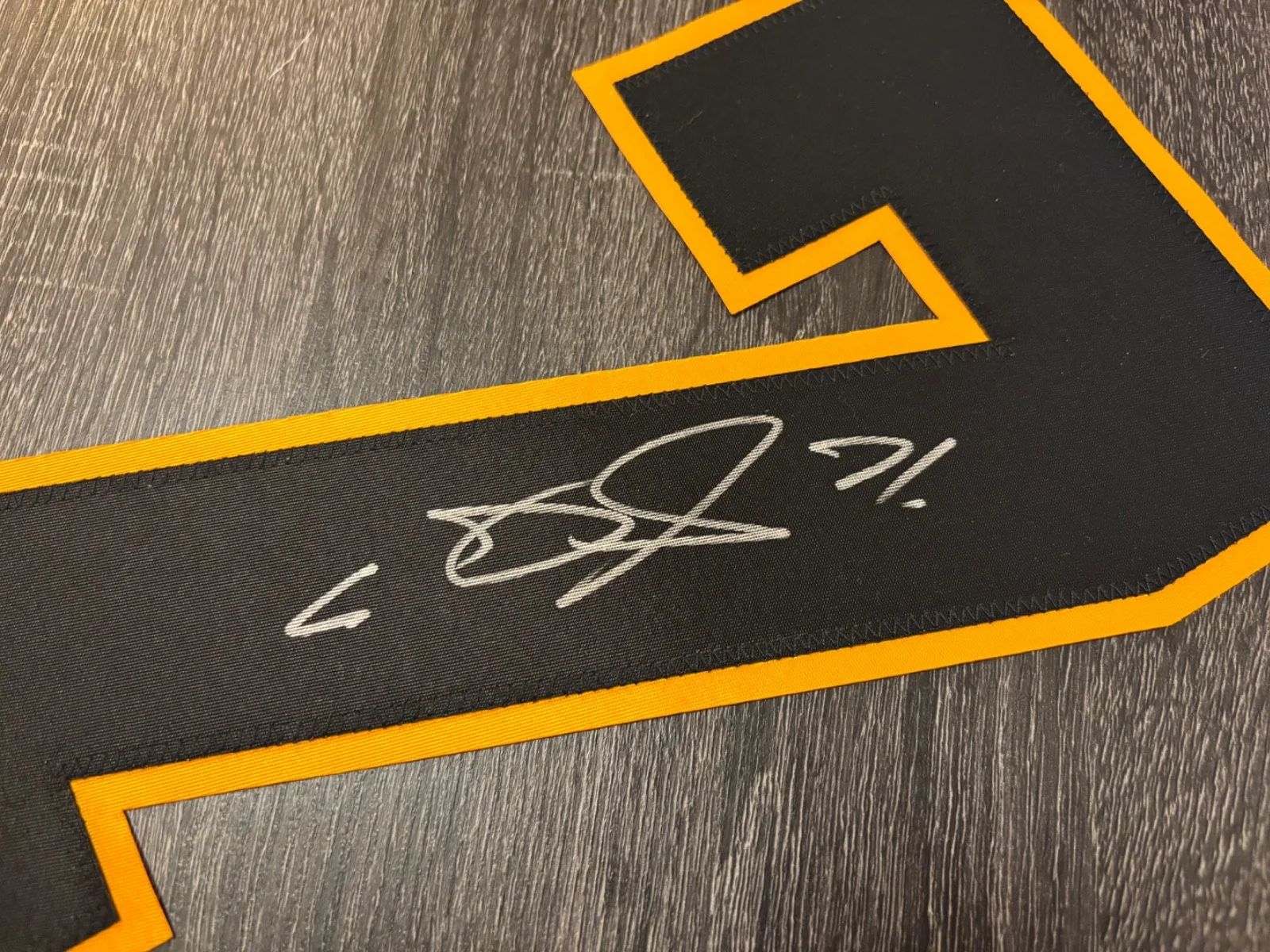 EVGENI MALKIN SIGNED AUTOGRAPHED JERSEY NUMBER RARE PITTSBURGH PENGUINS 71, изображение 2