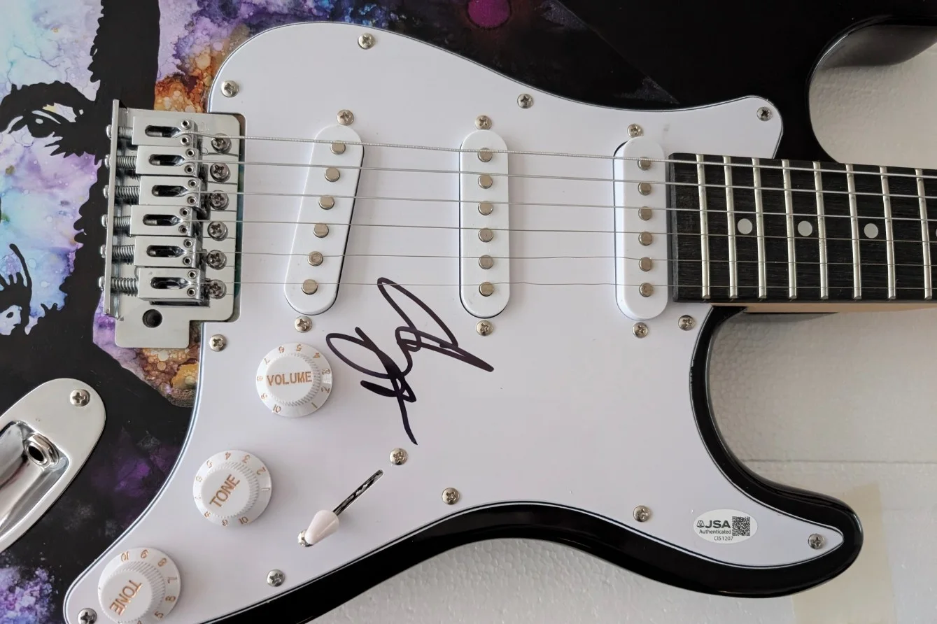ADAM SANDLER signed PAINTED GUITAR JSA Authenticated Billy Madison Happy Gilmore, image 2