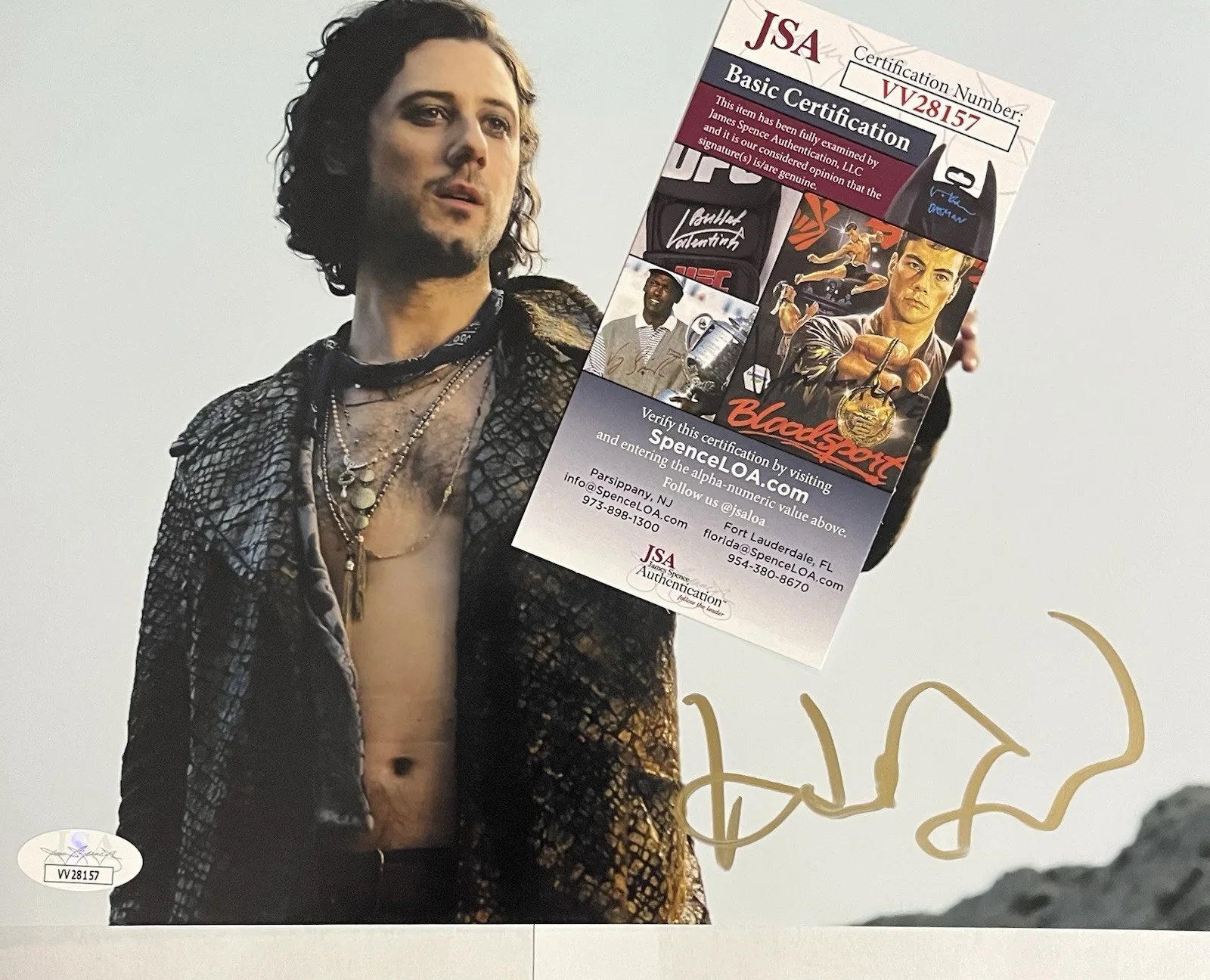 Hale Appleman — Hale Appleman Signed 8x10 Photo Of Eliot From The Magicians Autographed JSA COA, изображение 2