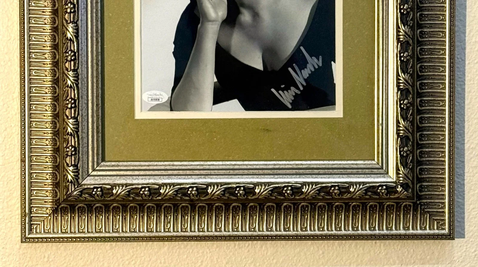 Kim Novak — Kim Novak Autograph Signed 8 x 10 B & W Photo -Vertigo - Bell Book & Candle JSA, изображение 4