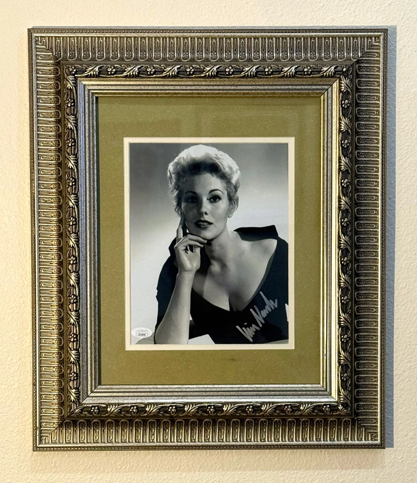 Kim Novak — Kim Novak Autograph Signed 8 x 10 B & W Photo -Vertigo - Bell Book & Candle JSA, изображение 5