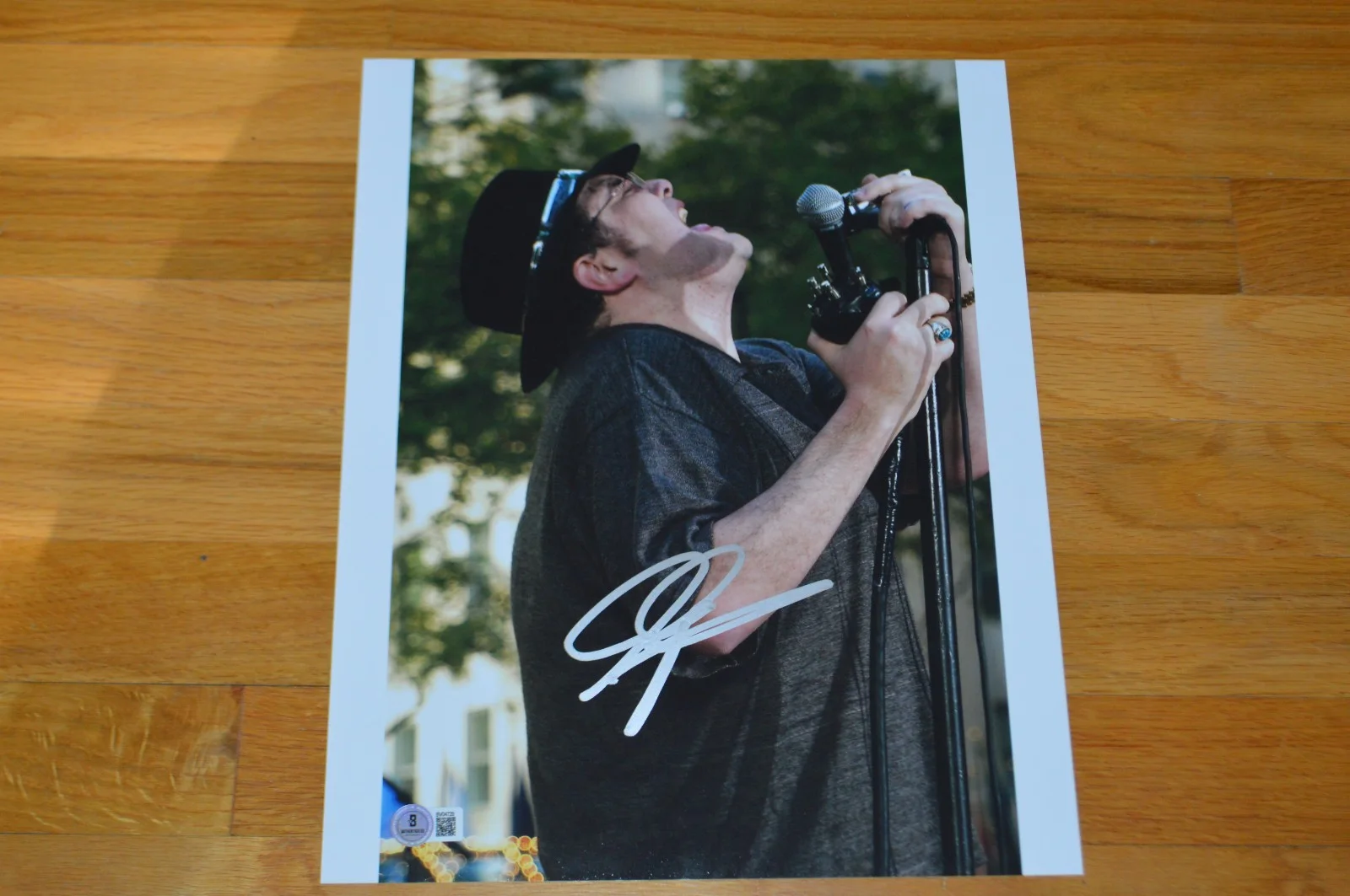Blues Traveler ~ John Popper Autographed 11x14 Color Photo with Beckett Hologram, изображение 4
