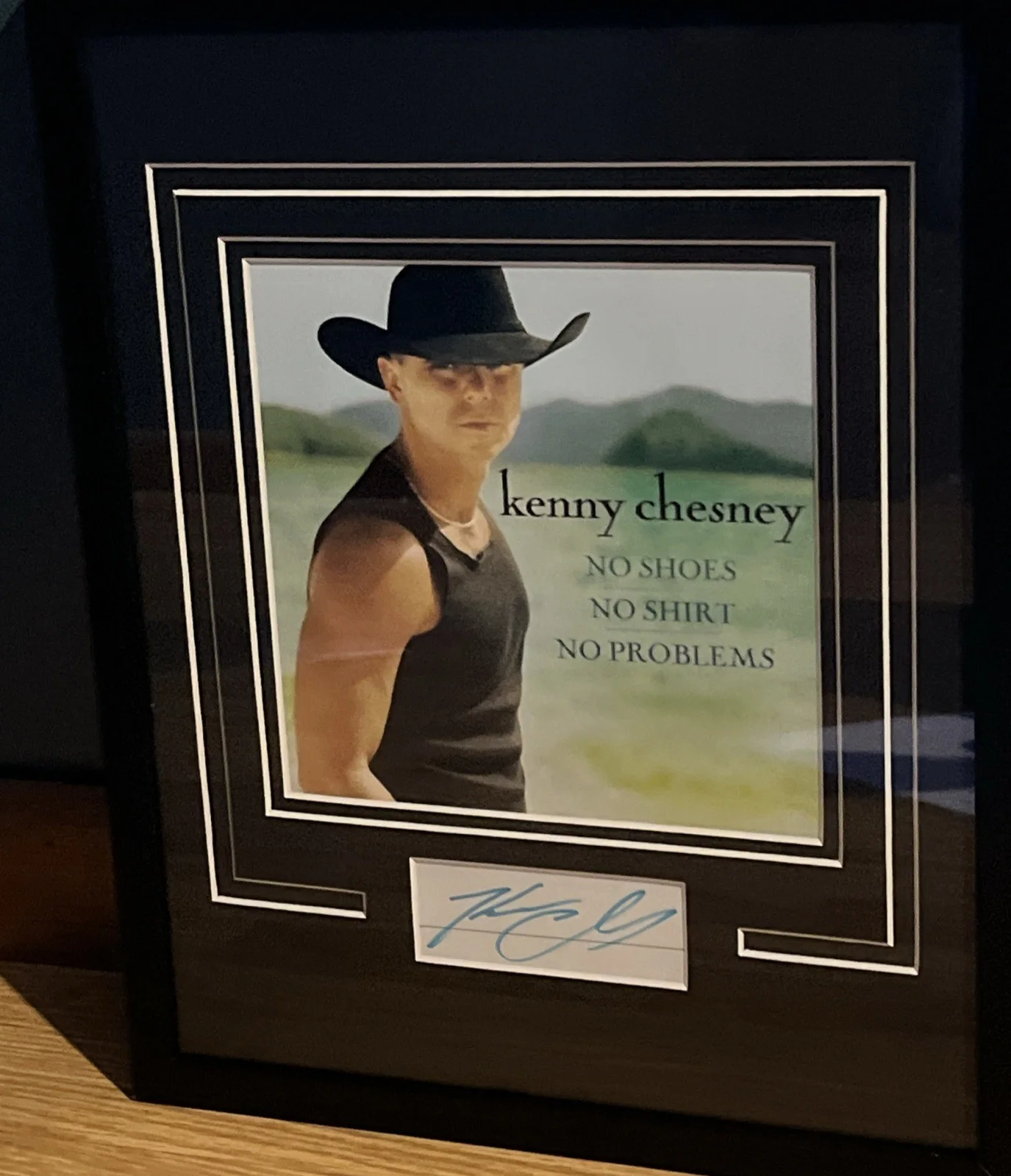 KENNY CHESNEY SIGNED AUTOGRAPH FRAMED 11x14 DISPLAY ACOA MATTE CUT COUNTRY STAR, изображение 2
