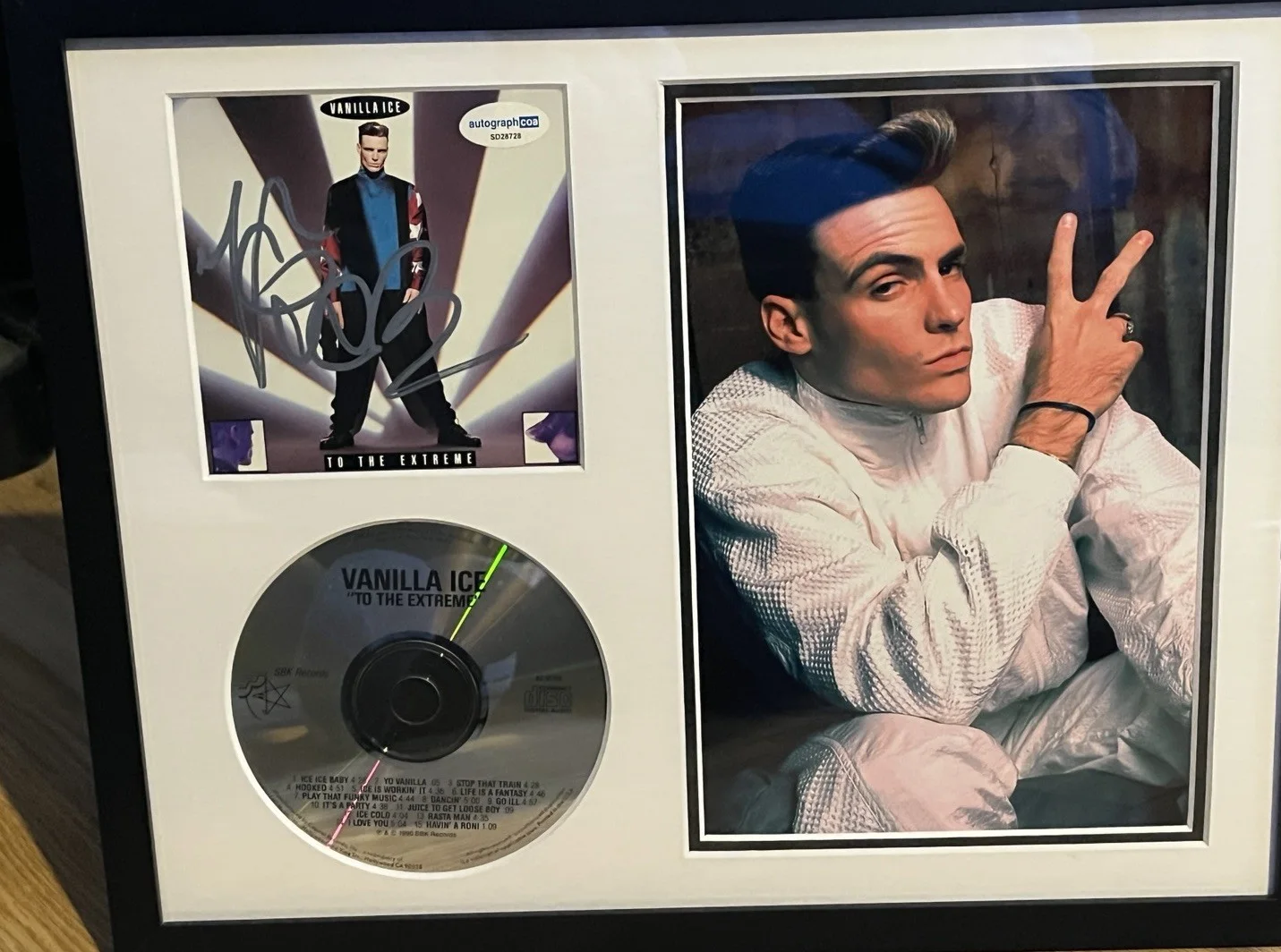 RAPPER VANILLA ICE SIGNED AUTOGRAPHED FRAMED 11x14 DISPLAY ACOA COA RAP NINJA, image 2