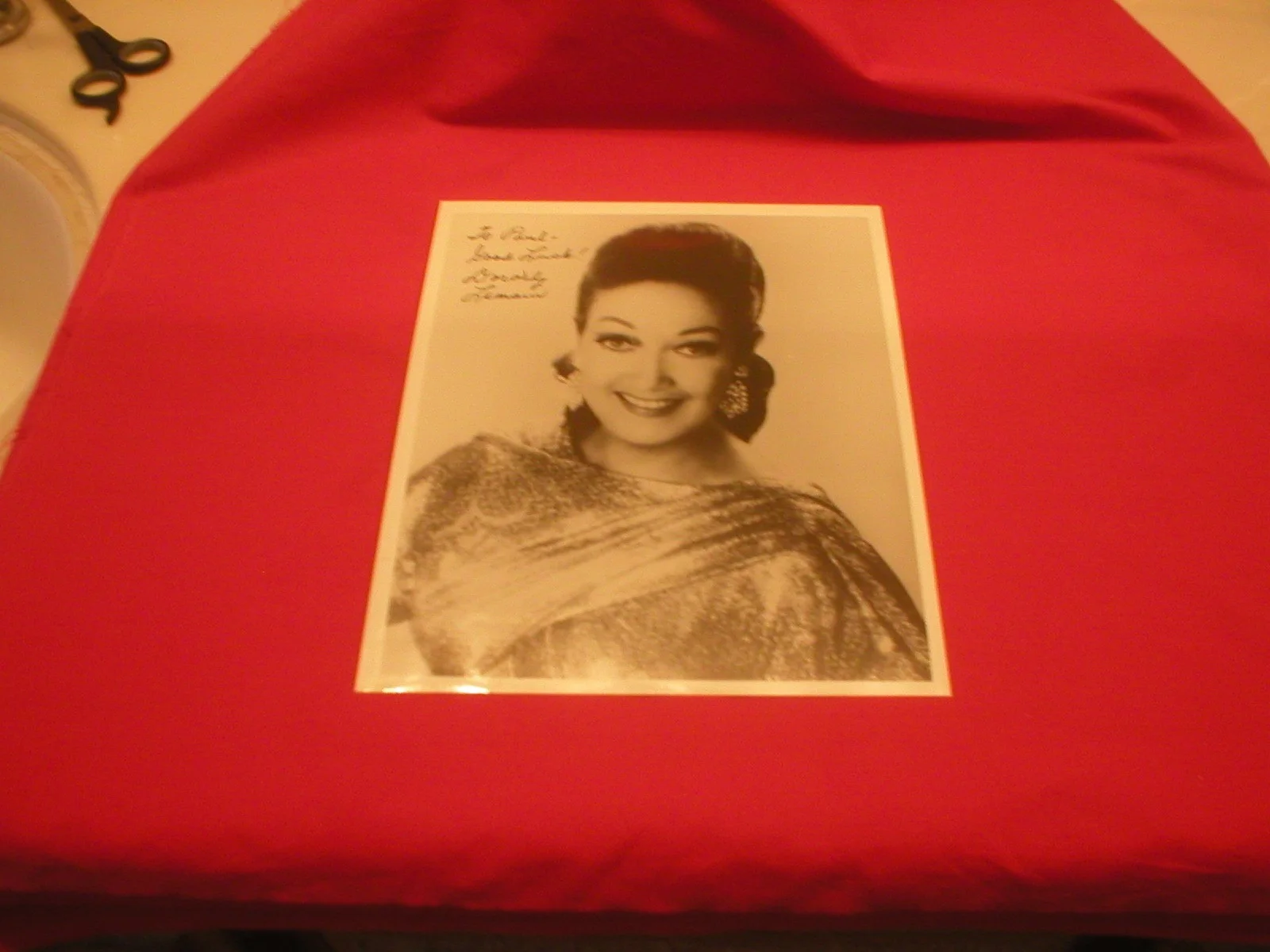Dorothy Lamour — VINTAGE DOROTHY LAMOUR SIGNED, AUTOGRAPHED & PERSONALIZED 8X10 PHOTO, image 2