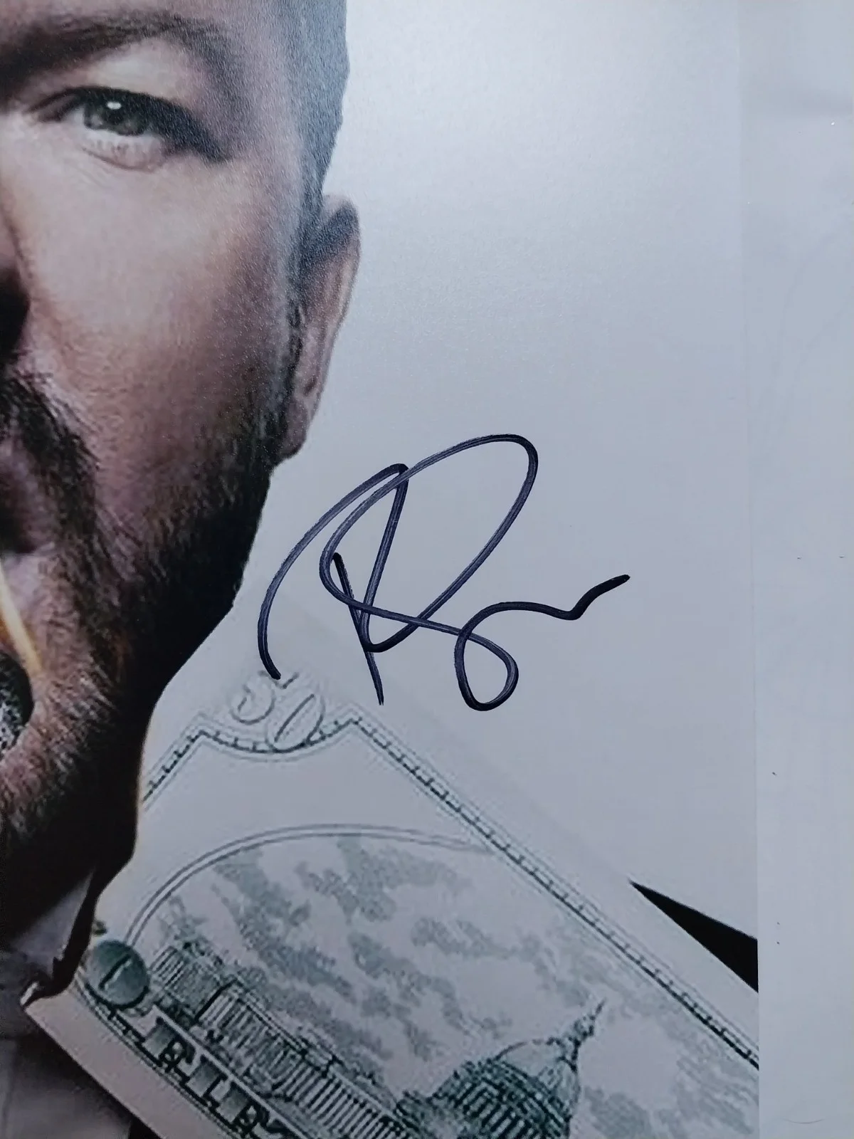 Ricky Gervais — Celebrity Autograph Ricky Gervais signed 8x10 COA, image 4