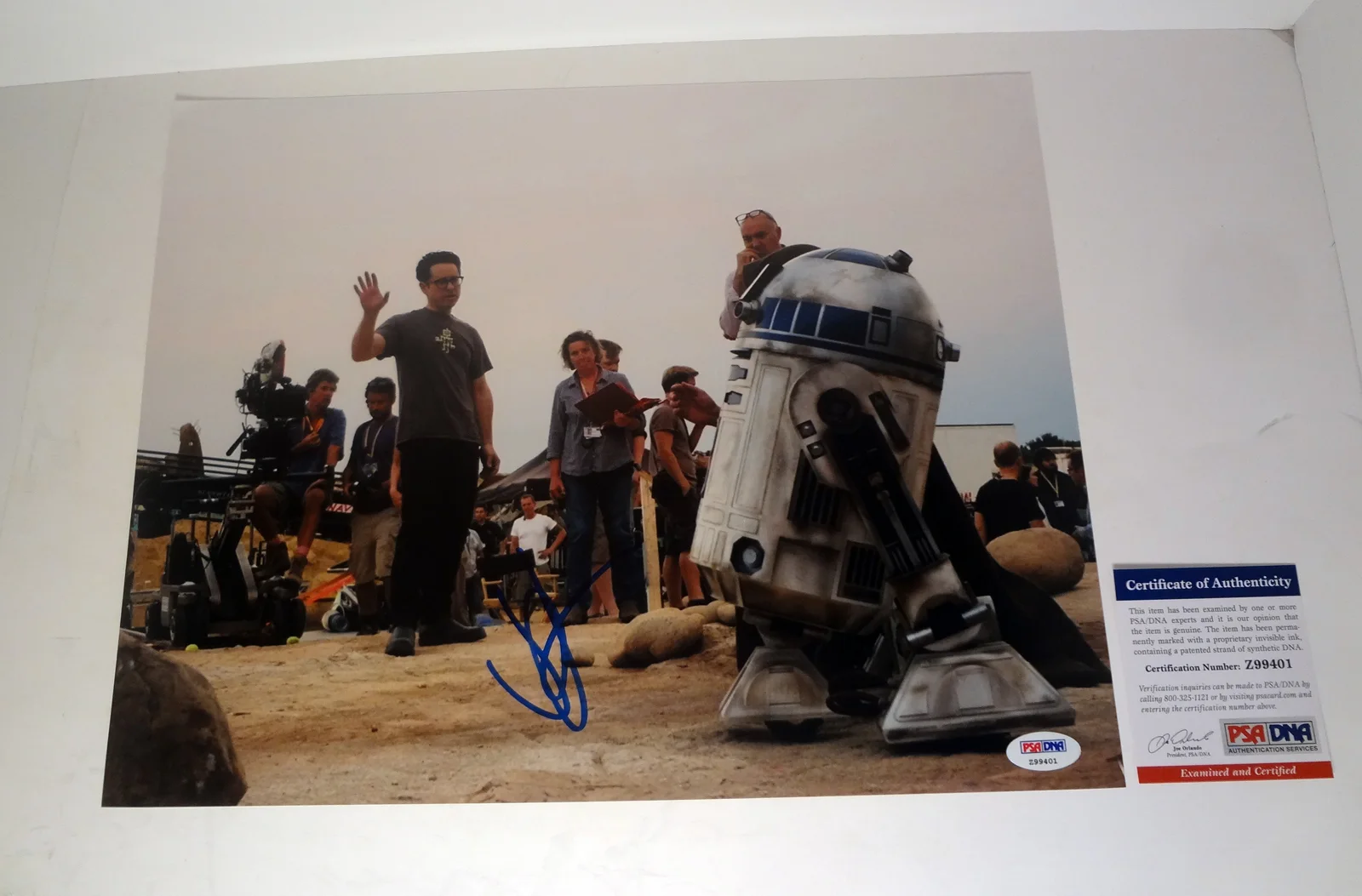 JJ Abrams — JJ Abrams Star Wars Director Signed Autograph 11x14 Photo PSA/DNA COA L