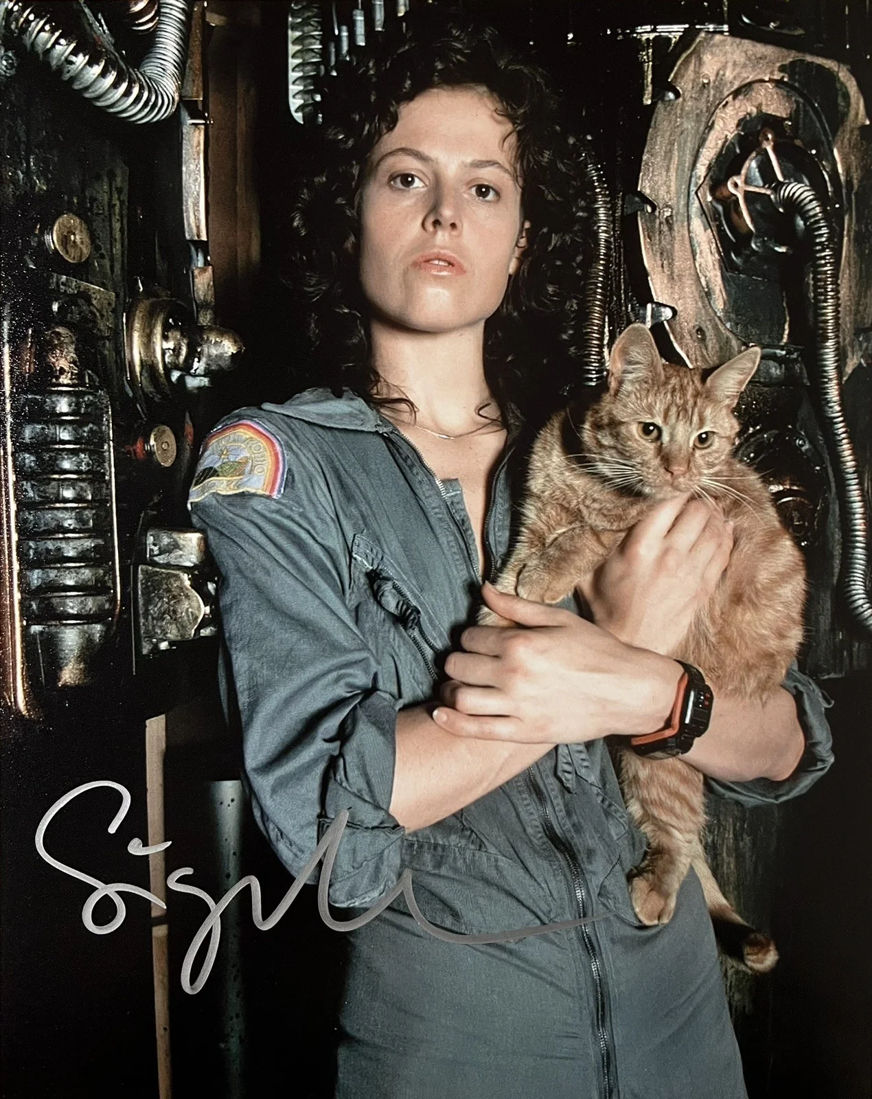 Sigourney Weaver — Sigourney Weaver Signed Photo With COA Autograph Aliens Ghostbusters