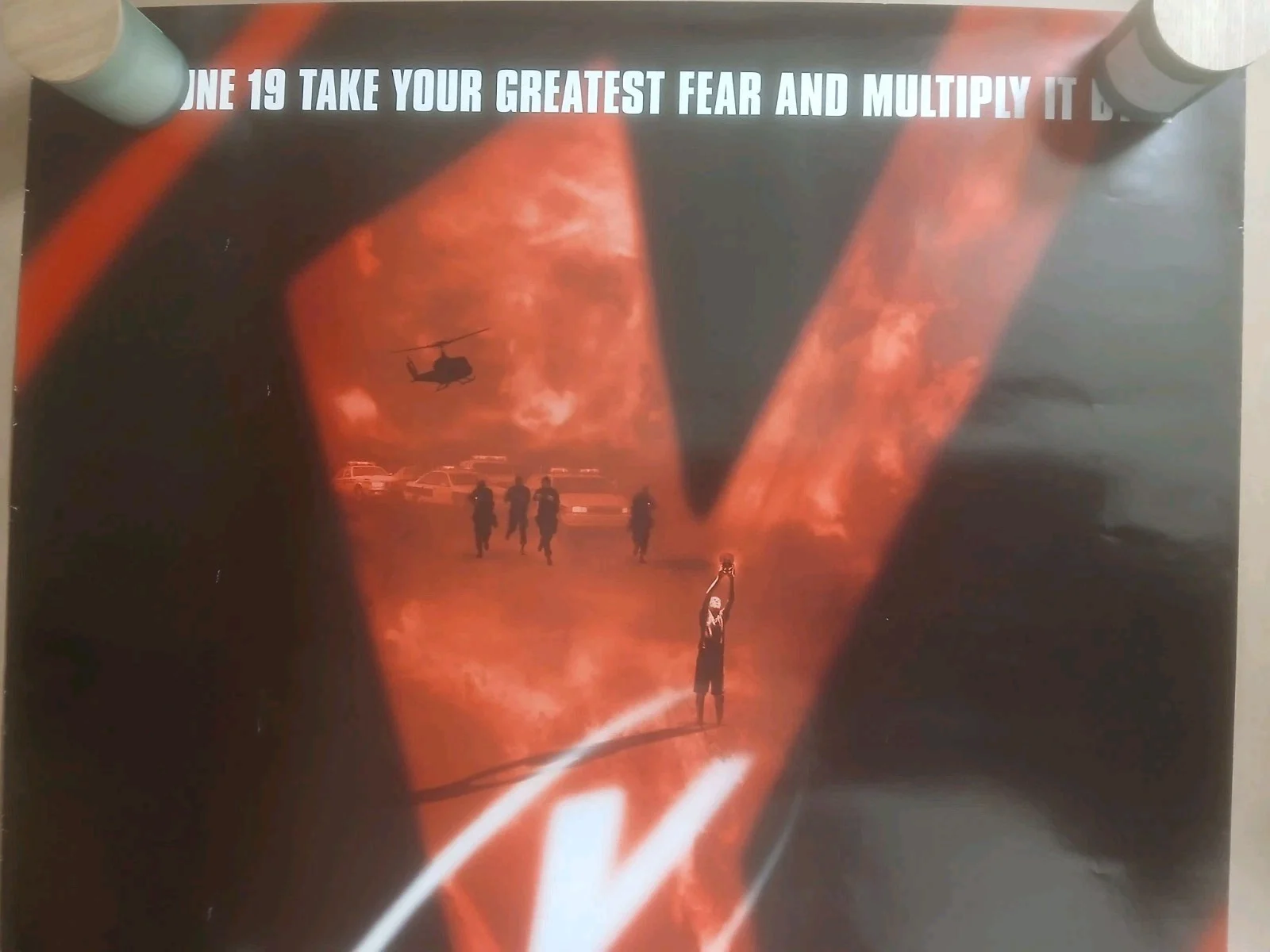 Rob Bowman — X-Files Fight The Future Movie Poster Signed By Director Rob Bowman 27 X 40, изображение 2