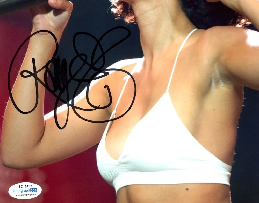 Singer RAYE signed 8x10 Photo EXACT PROOF c SEXY Where Is My Husband ACOA COA, изображение 5