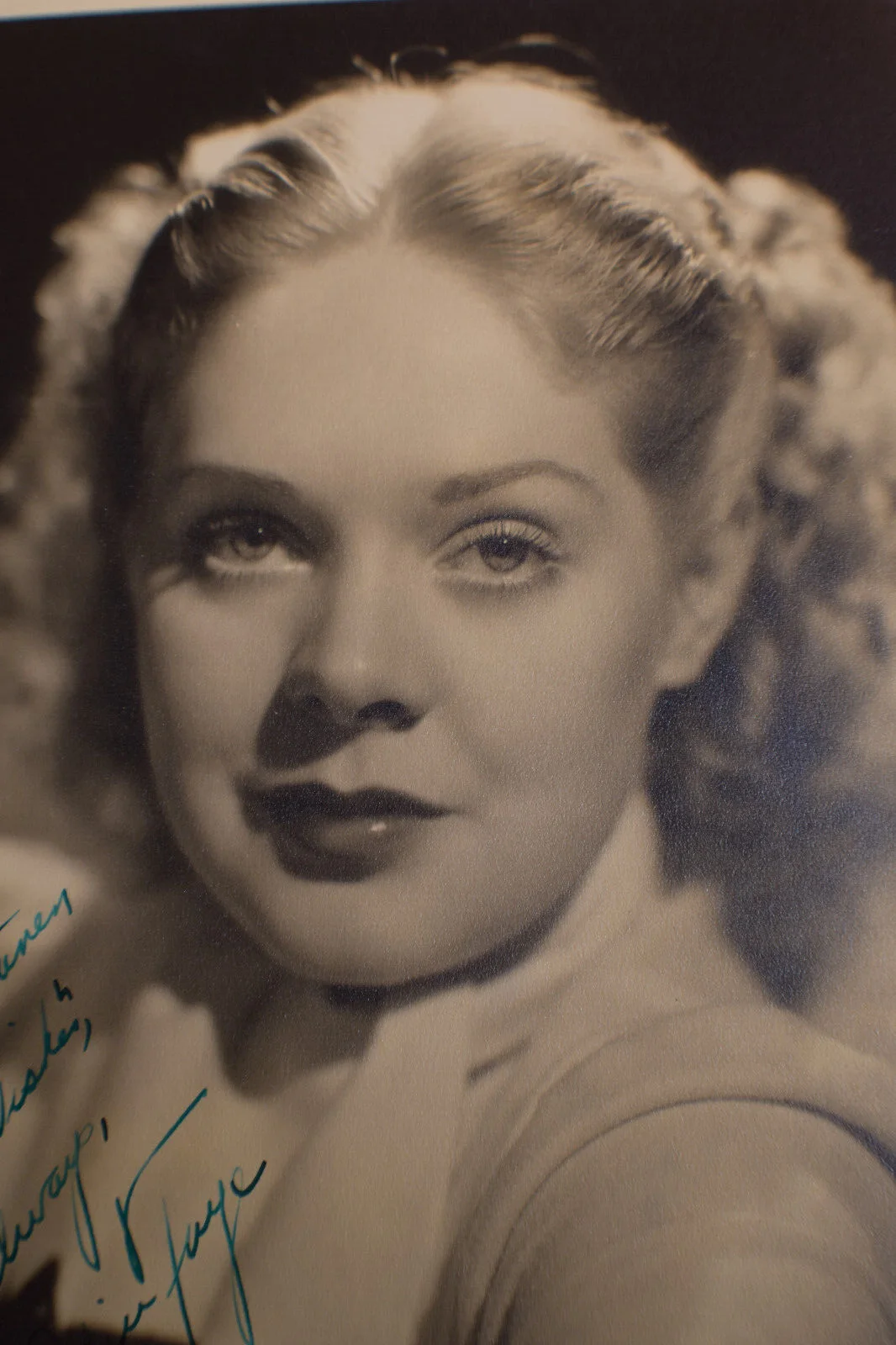 *SIGNED* Alice Faye Photo (8 x 10 Inches), image 3