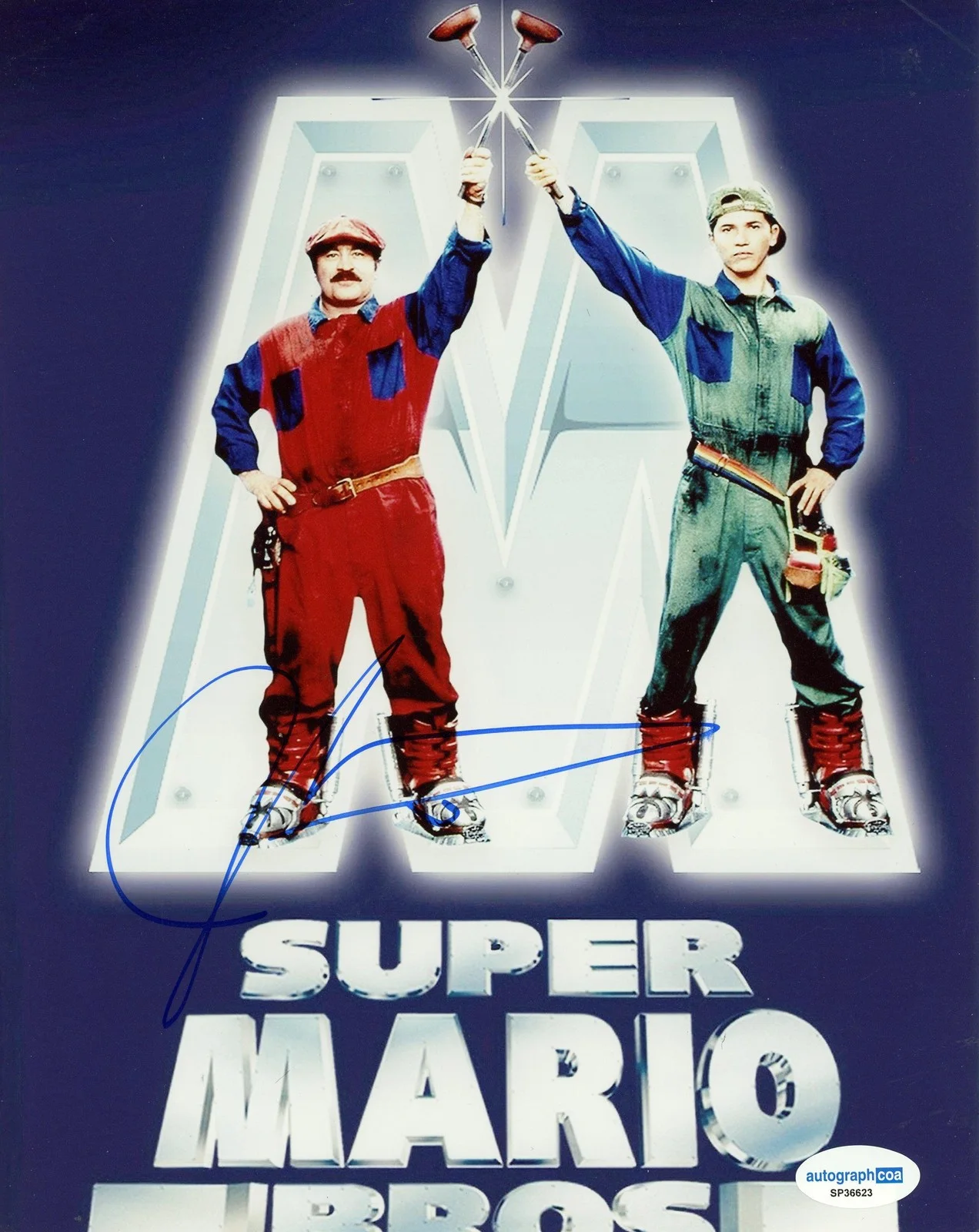 John Leguizamo — John Leguizamo "Super Mario Bros." AUTOGRAPH Signed 'Luigi' 8x10 Photo B ACOA, image 2