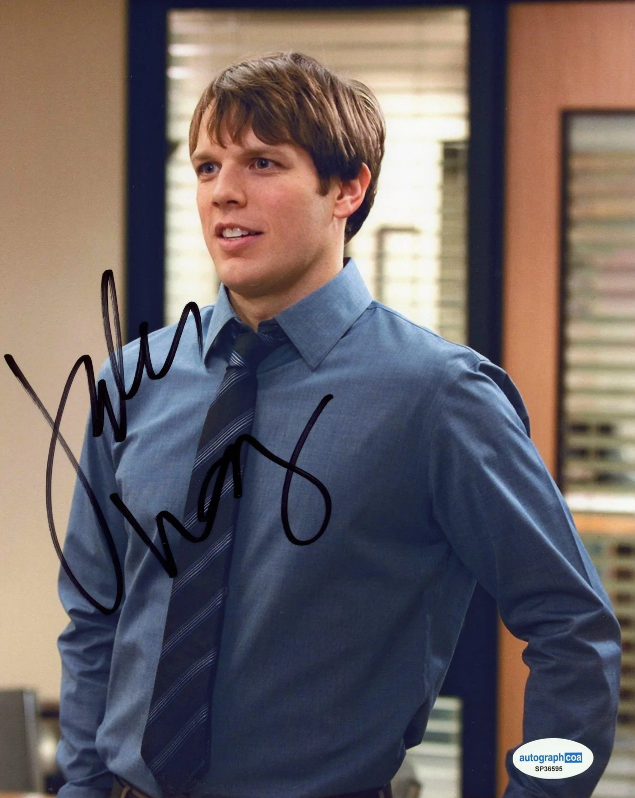 Jake Lacy — Jake Lacy "The Office" AUTOGRAPH Signed 'Pete Miller' 8x10 Photo C ACOA, изображение 2