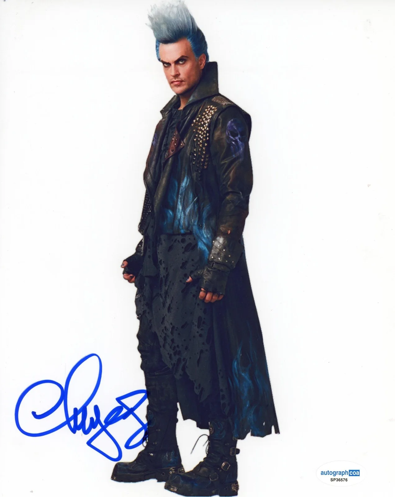Cheyenne Jackson — Cheyenne Jackson "Descendants 3" AUTOGRAPH Signed 'Hades' 8x10 Photo ACOA, изображение 2