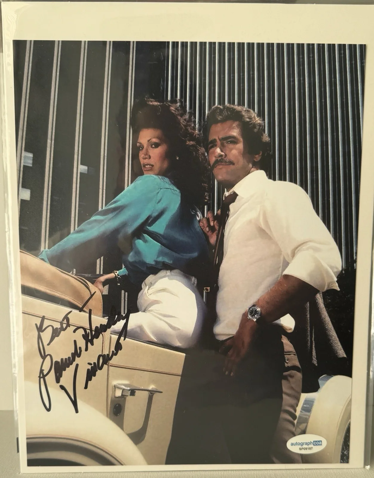 Pamela Hensley — Pamela Hensley Signed "Matt Houston" 8x10 Photo Inscribed "Best" (ACOA