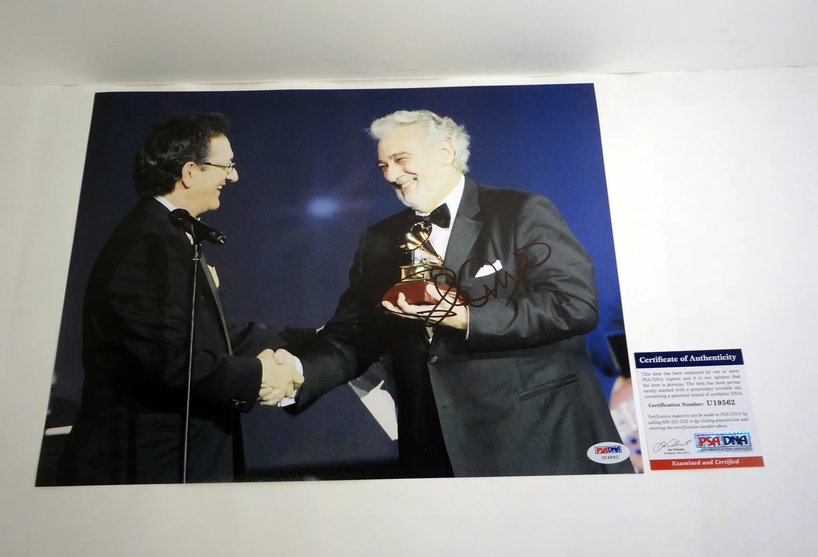Placido Domingo — Placido Domingo The Three Tenors Signed Autograph 11x14 Photo PSA/DNA COA #11