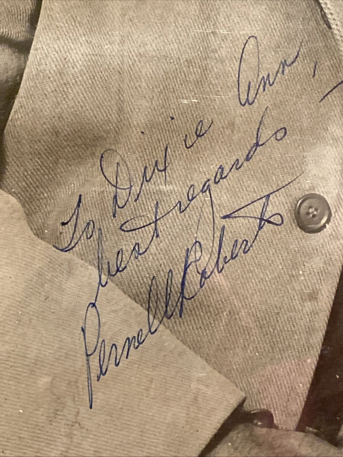 Pernell Roberts — Pernell Roberts Bonanza Vintage B&W Autographed SIGNED, image 2