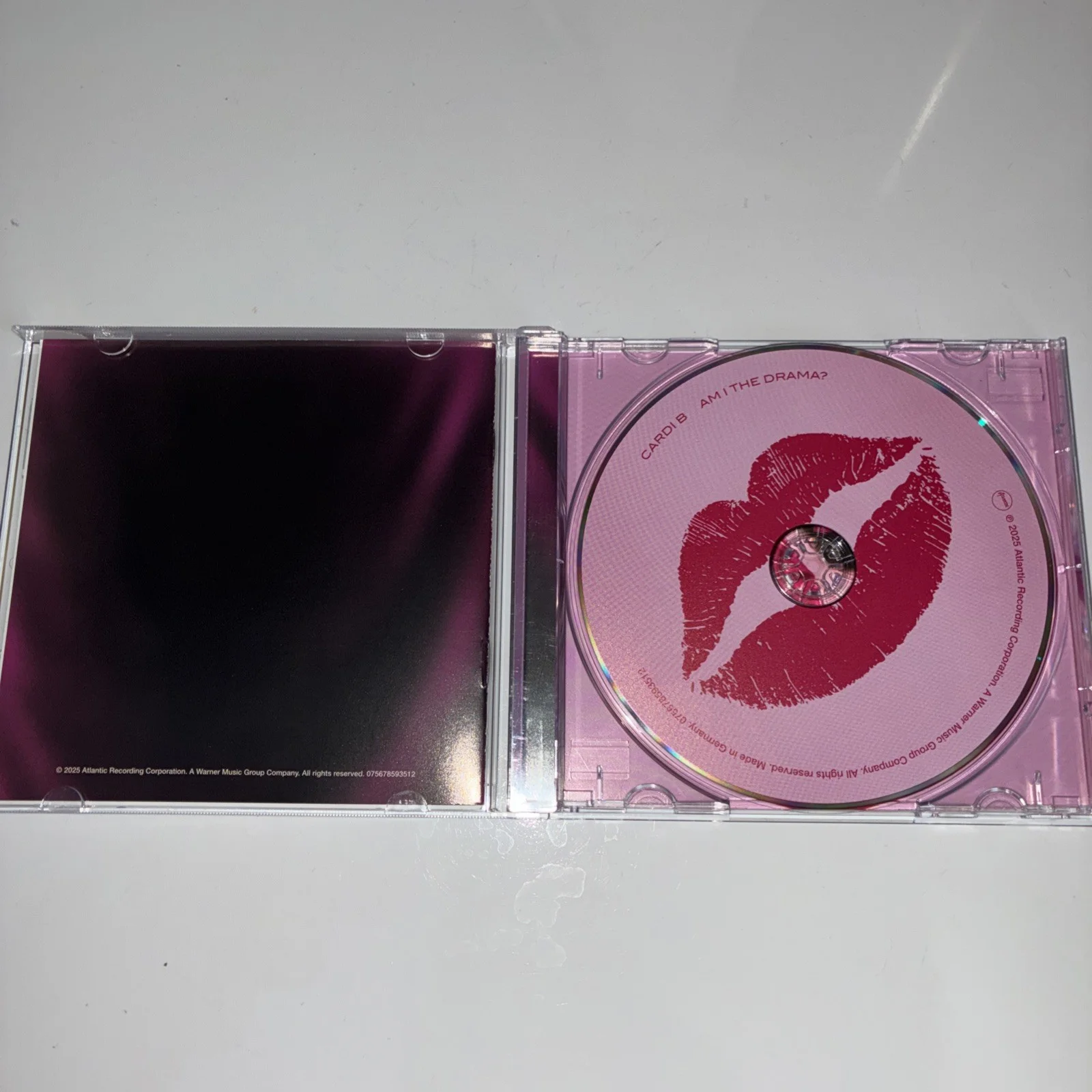 Cardi B "Am I The Drama? - SIGNED CD - Pretty and Petty Alternate Cover #3, изображение 4