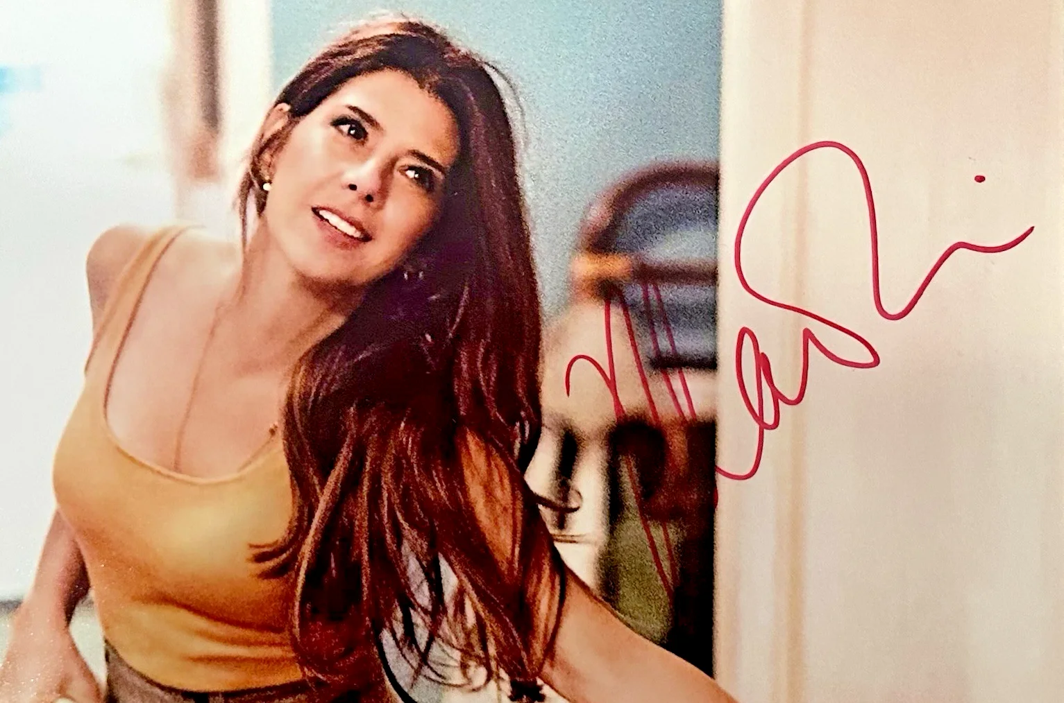 Marisa Tomei — Marisa Tomei Signed 8x10 Photo SPIDERMAN NO WAY HOME Autograph BAS HOLO Beckett, изображение 2