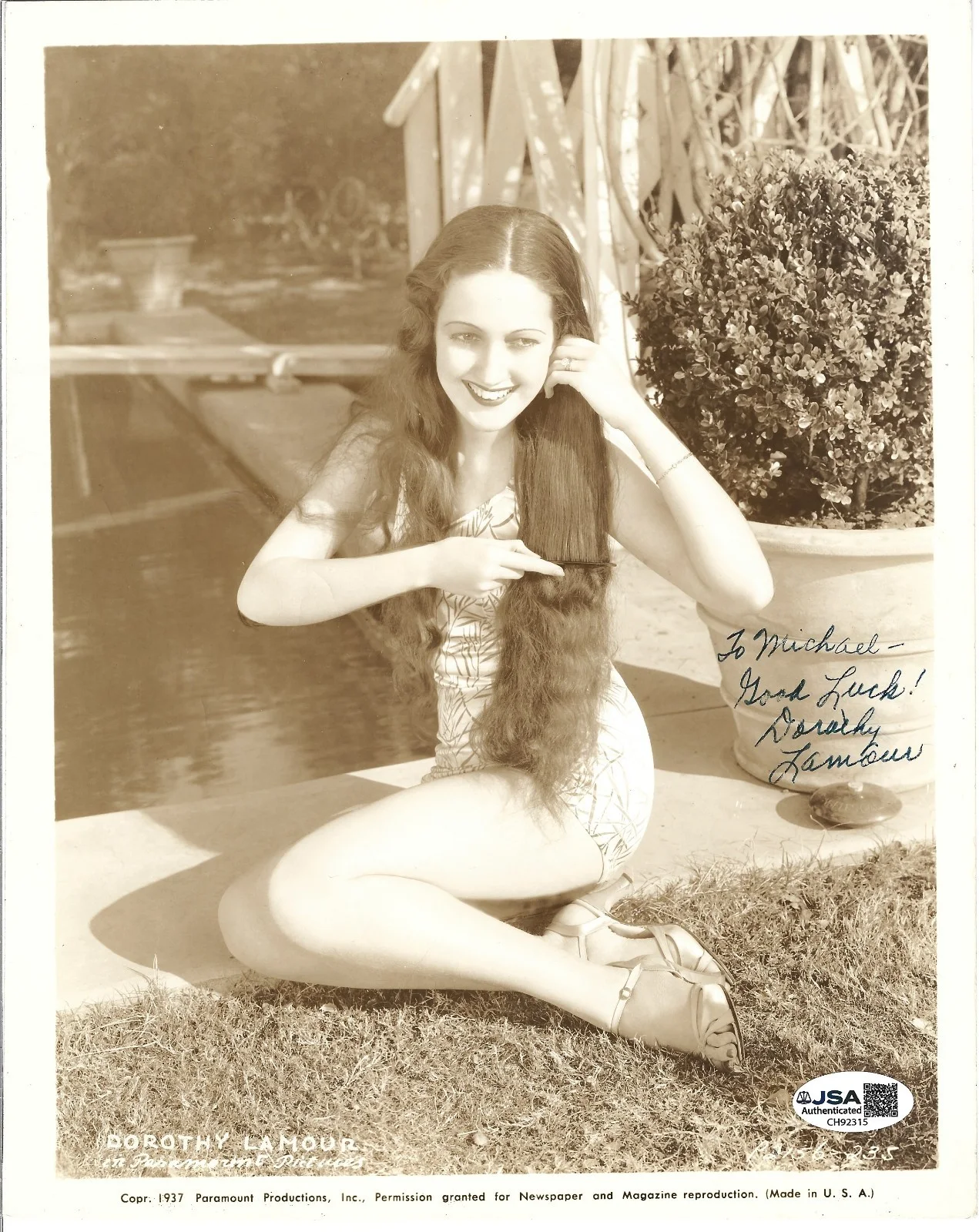Dorothy Lamour — Dorothy Lamour hand SIGNED 1937 Promo Photo JSA COA Autographed Bob Hope Crosby