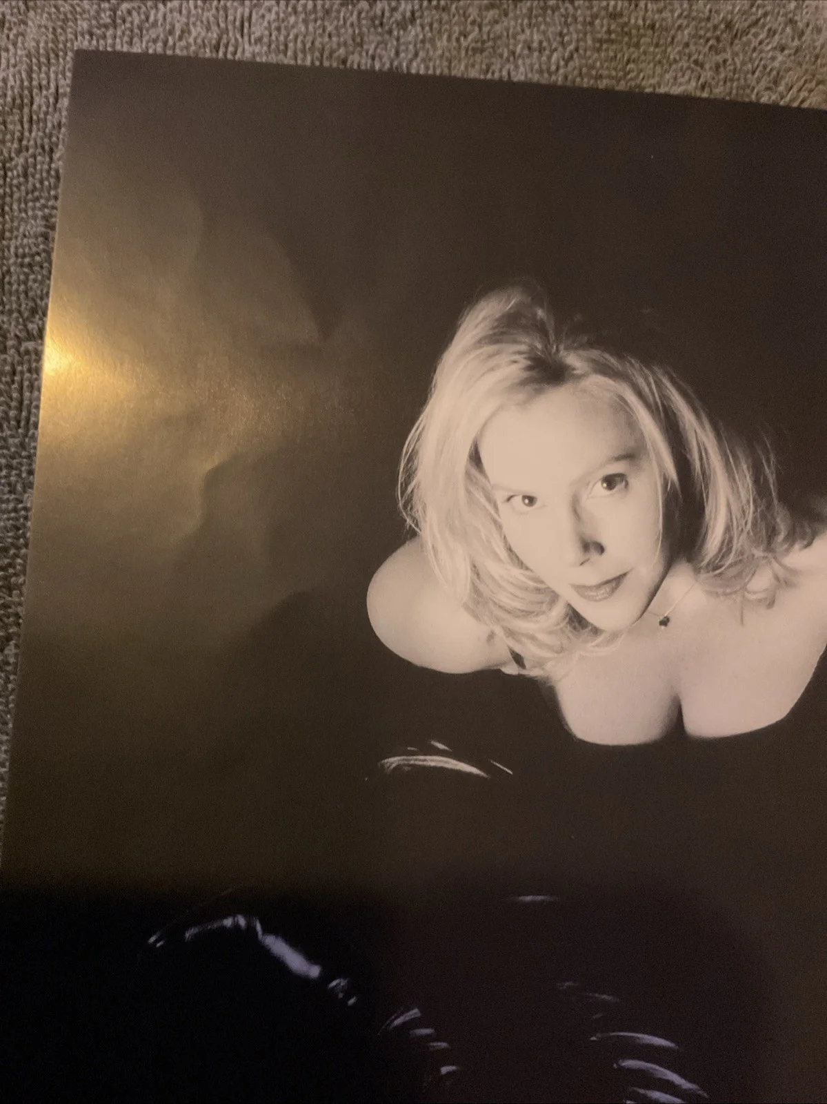 Jennifer Janesko — Jennifer Janesko Signed 7.5”x9.5” Photo, image 2