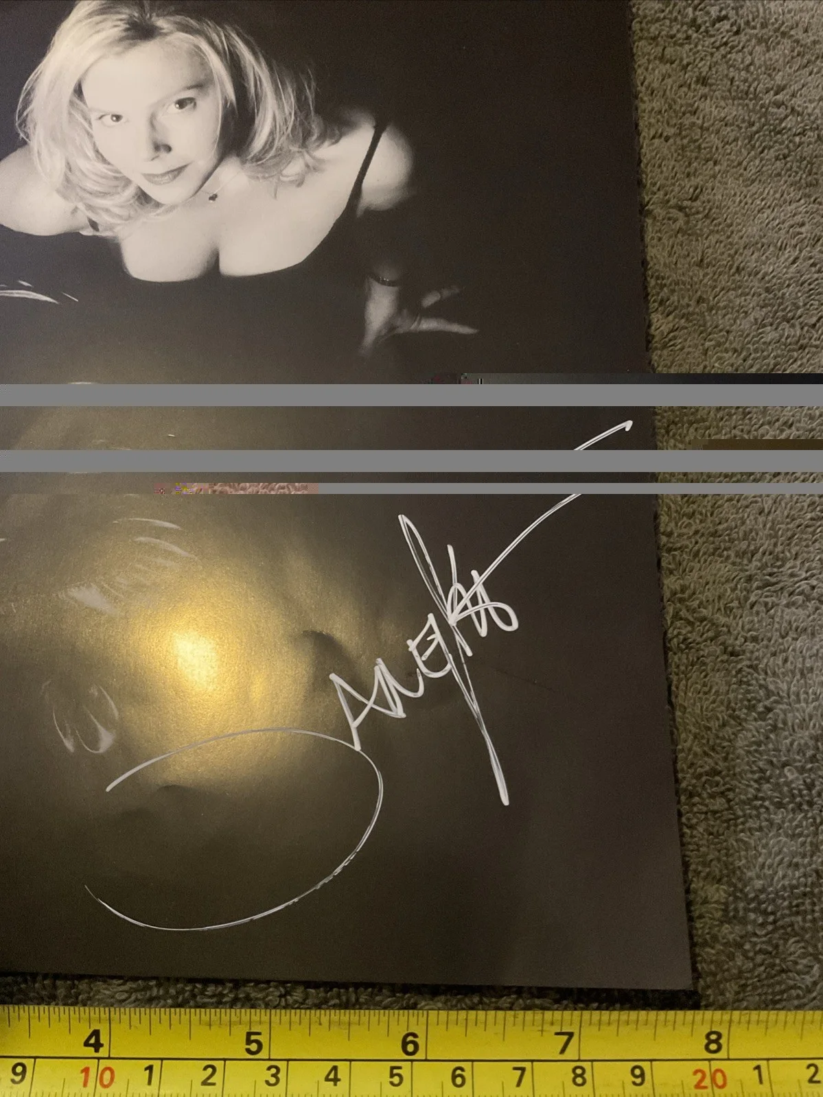 Jennifer Janesko — Jennifer Janesko Signed 7.5”x9.5” Photo, image 4